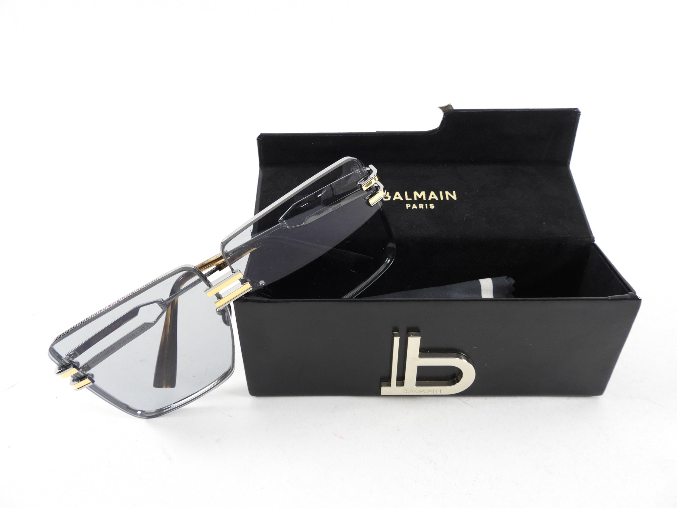 Balmain Gendarme Oversized Clear Square Sunglasses for Women & Men - UV Protection Fashion Sunglasses - Perfect for Beach, Driving & Outdoor Activities