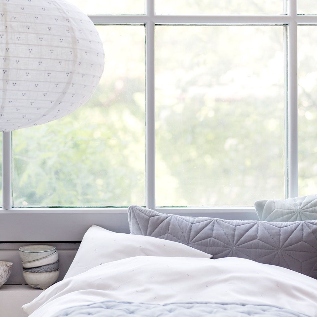 Cam Cam Copenhagen Single Dot Crème Grey Bedding Set - Soft & Stylish Crib Sheets for Baby Nursery Decor
