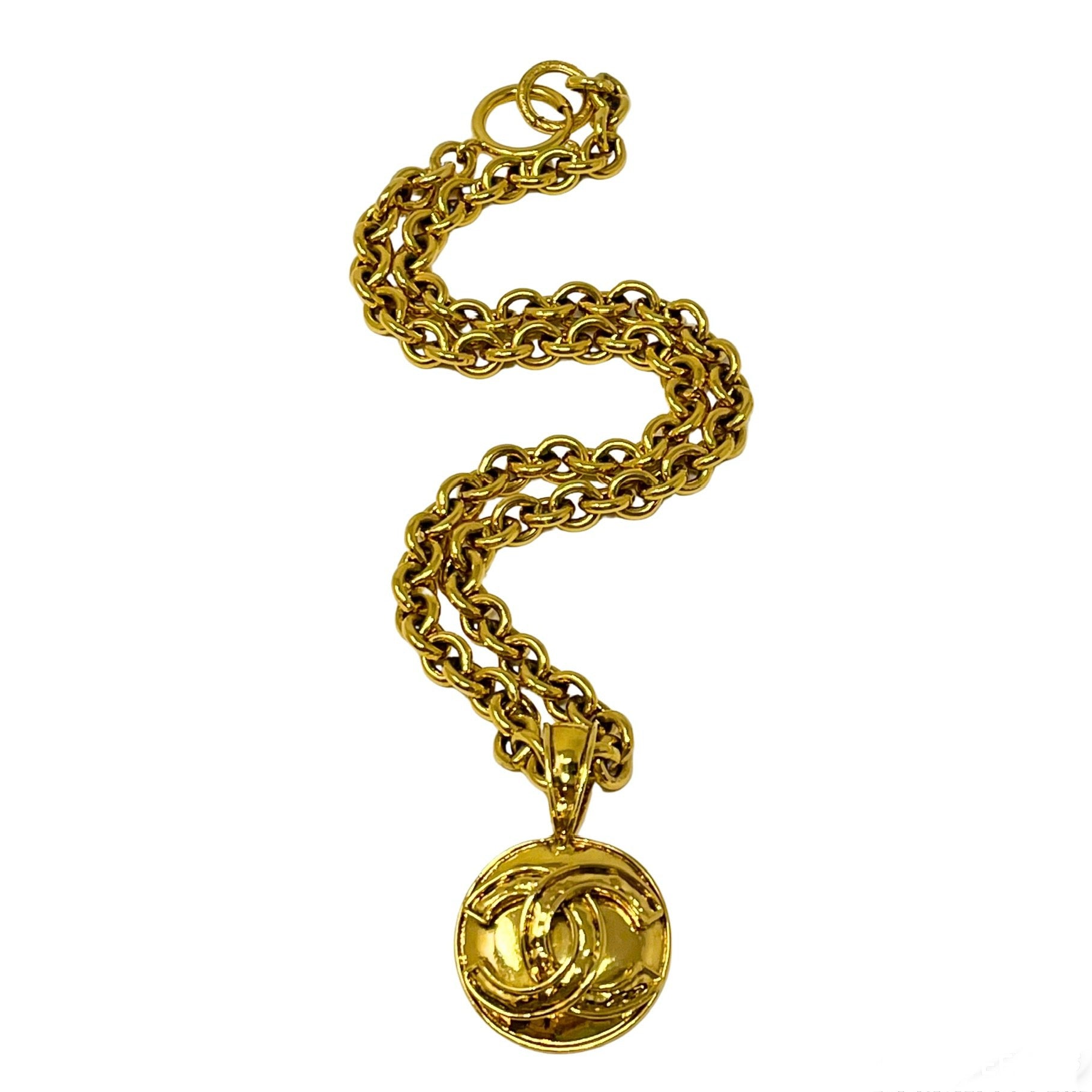 Vintage Chanel 1994 Gold-Tone Chain Link Pendant Necklace - Luxury Fashion Jewelry for Women, Perfect for Parties, Weddings & Special Occasions