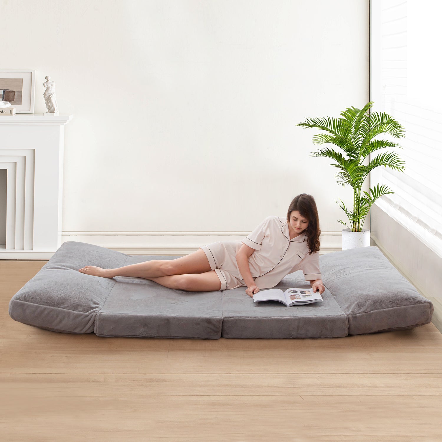 MAXYOYO Bean Bag Folding Sofa Bed - Extra Thick Floor Mattress with Washable Faux Fur Cover | Perfect for Living Room, Bedroom, Dorm & Game Room Lounging