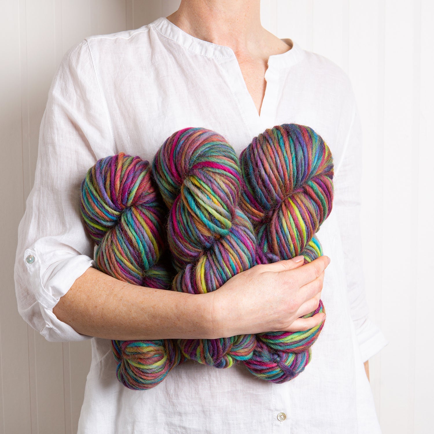 Super Chunky Yarn 200g Skein - Soft & Thick Knitting Yarn for Crochet, Blankets, Scarves & DIY Crafts | Premium Handmade Chunky Twist Yarn