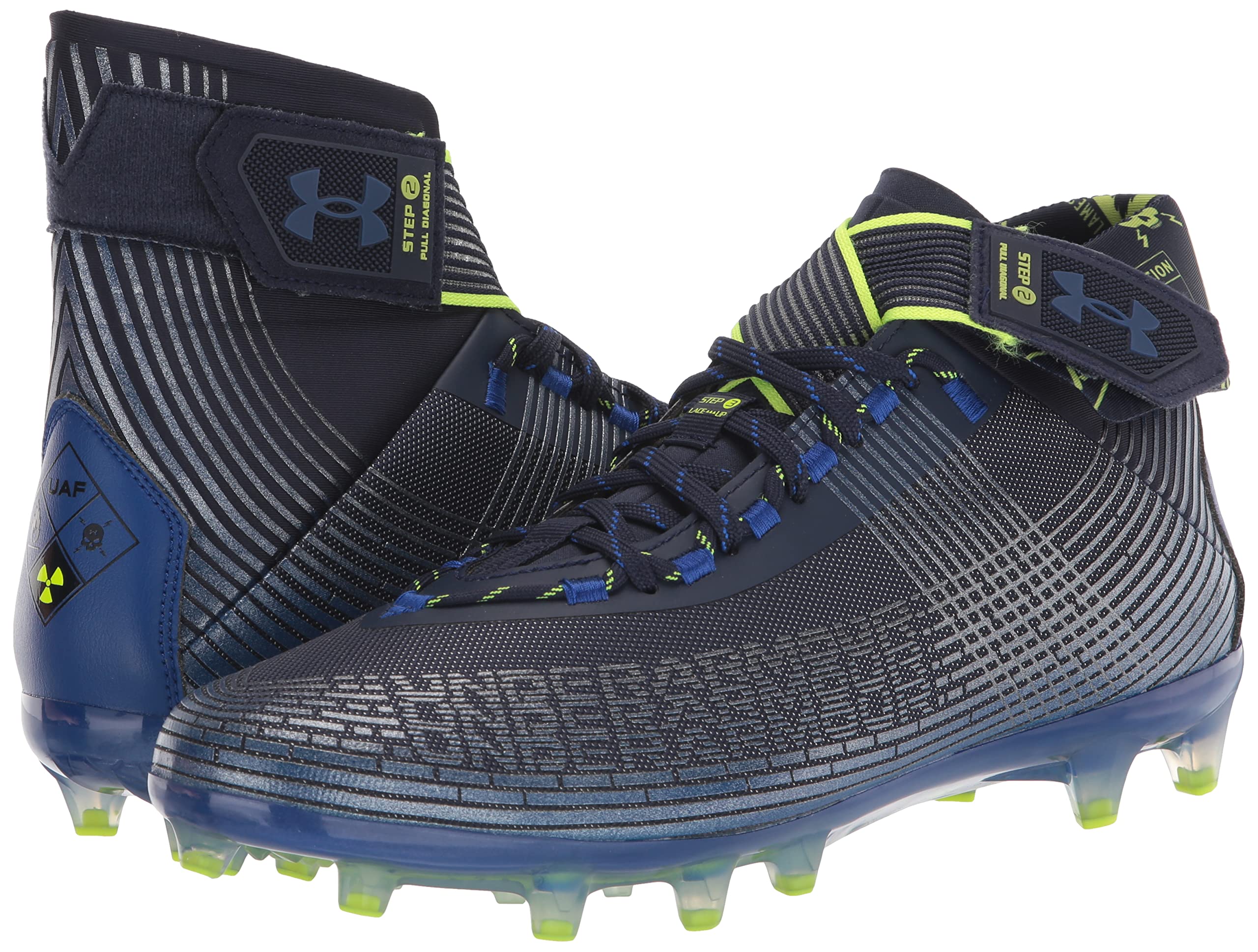 Under Armour Men's Highlight MC Football Cleats - Lightweight Traction Shoes for Football, Soccer & Training - Perfect for Turf, Grass & Field Sports