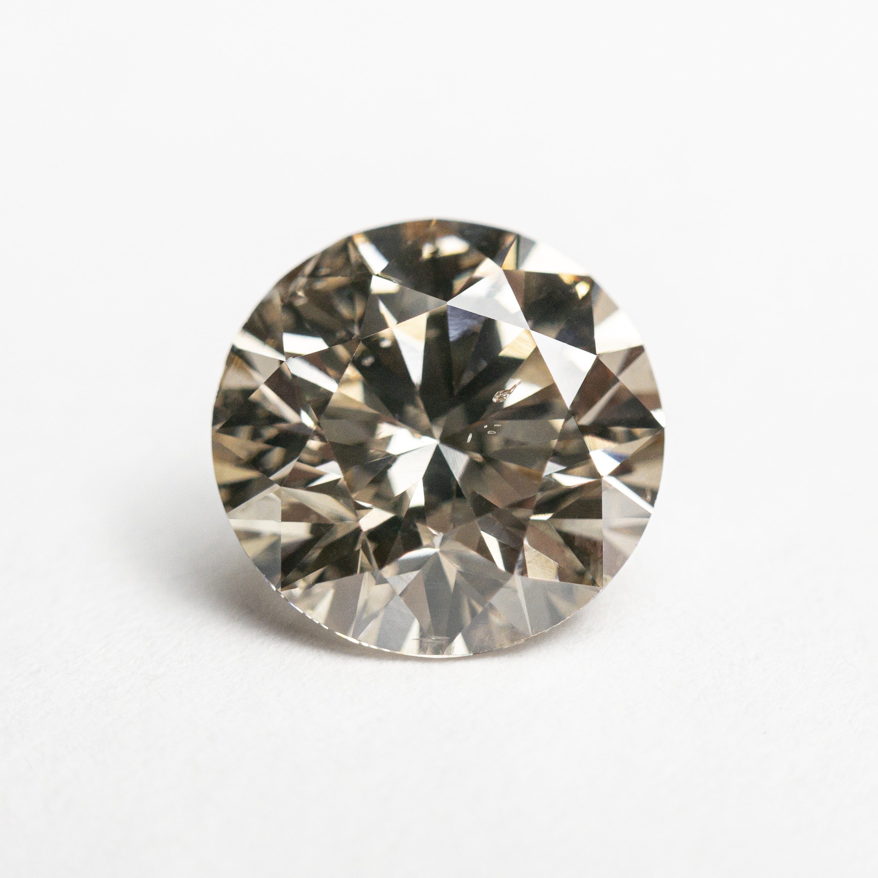 2.46ct Round Brilliant Cut Diamond (8.67x8.65x5.43mm) - SI1 Clarity, C3 Color - Perfect for Engagement Rings & Fine Jewelry
