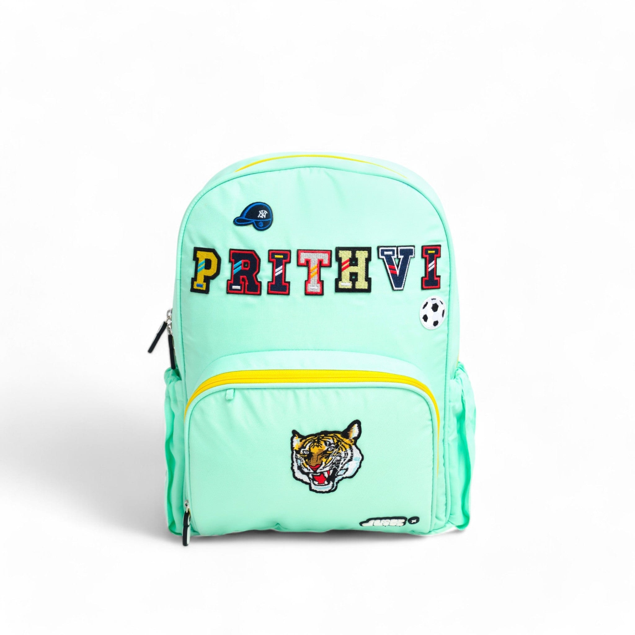 Moji Medium Backpack for Women & Men - Lightweight Mint Green Laptop Backpack with USB Charging Port, Water Resistant College School Travel Backpack - Perfect for Work, Commuting & Outdoor Adventures