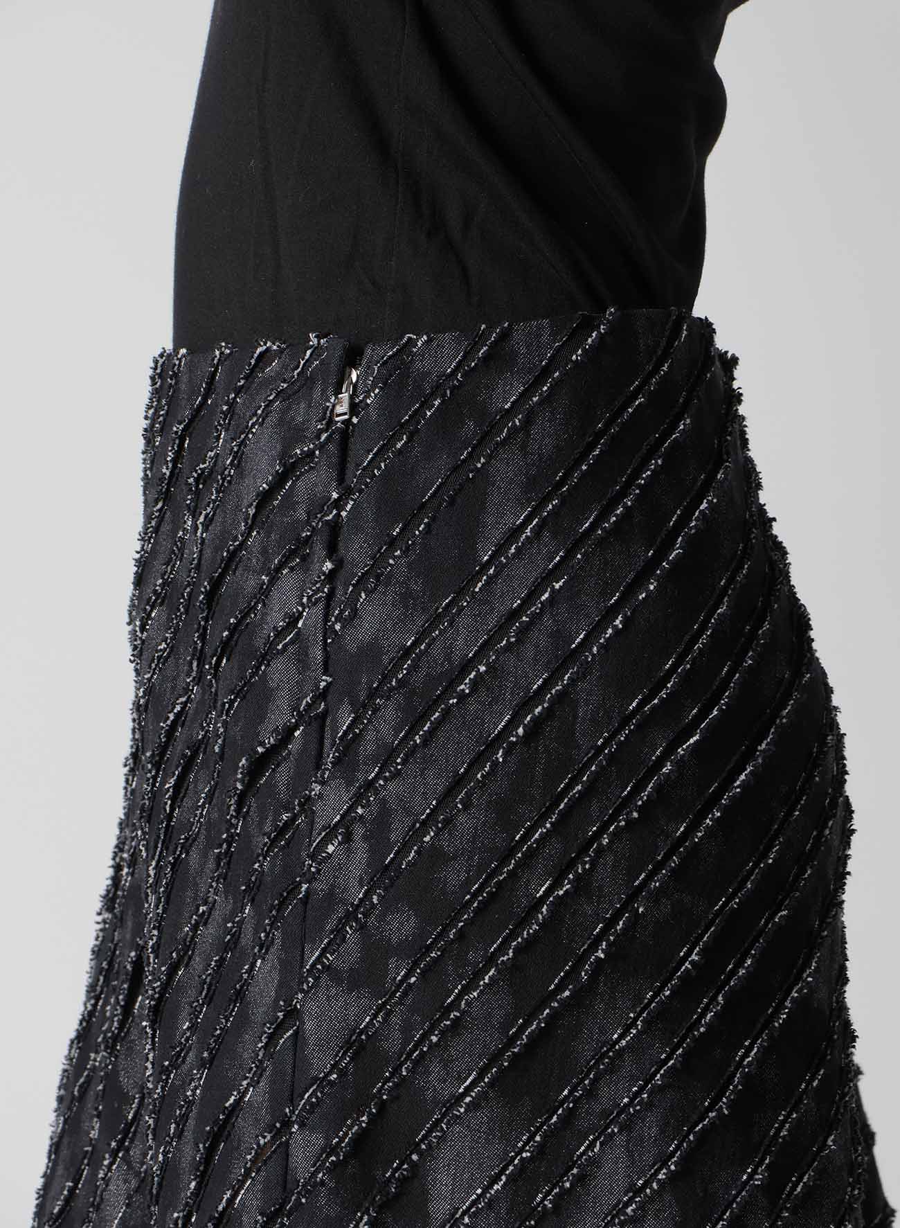 Stylish Denim Skirt with Slash Detail & Zip Panel - Perfect for Casual Outfits, Streetwear, and Everyday Wear
