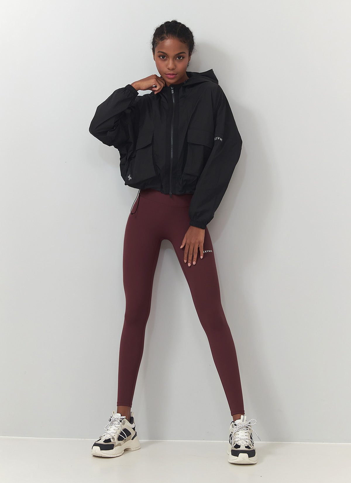Stylish 2-Way Crop Hood Windbreaker Jacket for Women - Lightweight & Breathable for Outdoor Activities, Running, and Casual Wear