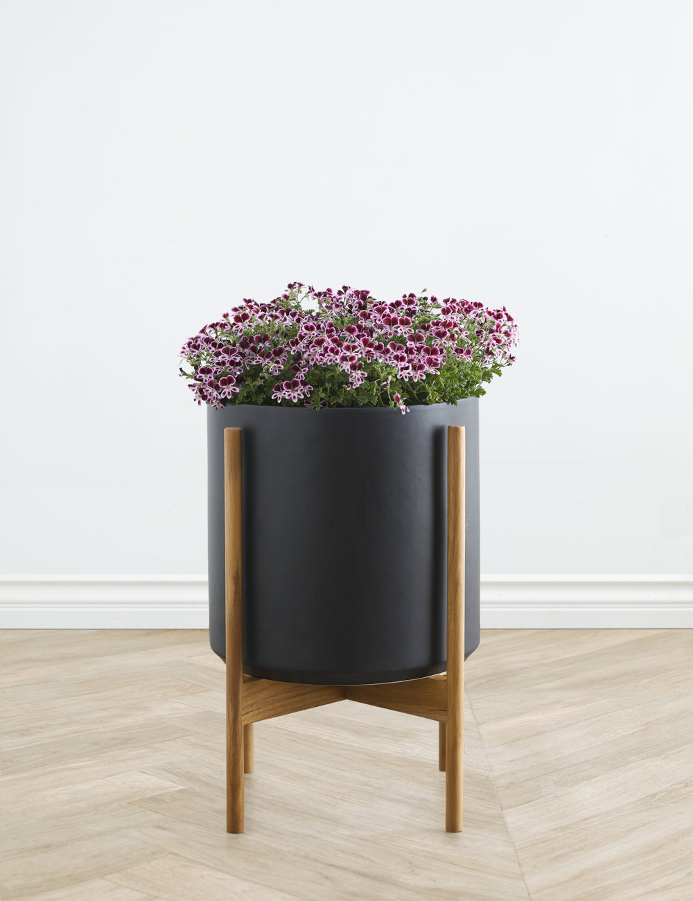 LBE Design Ceramic Planter Pot with Teak Wood Stand - Modern Indoor/Outdoor Flower Pot for Home Decor, Office Plants & Garden Display