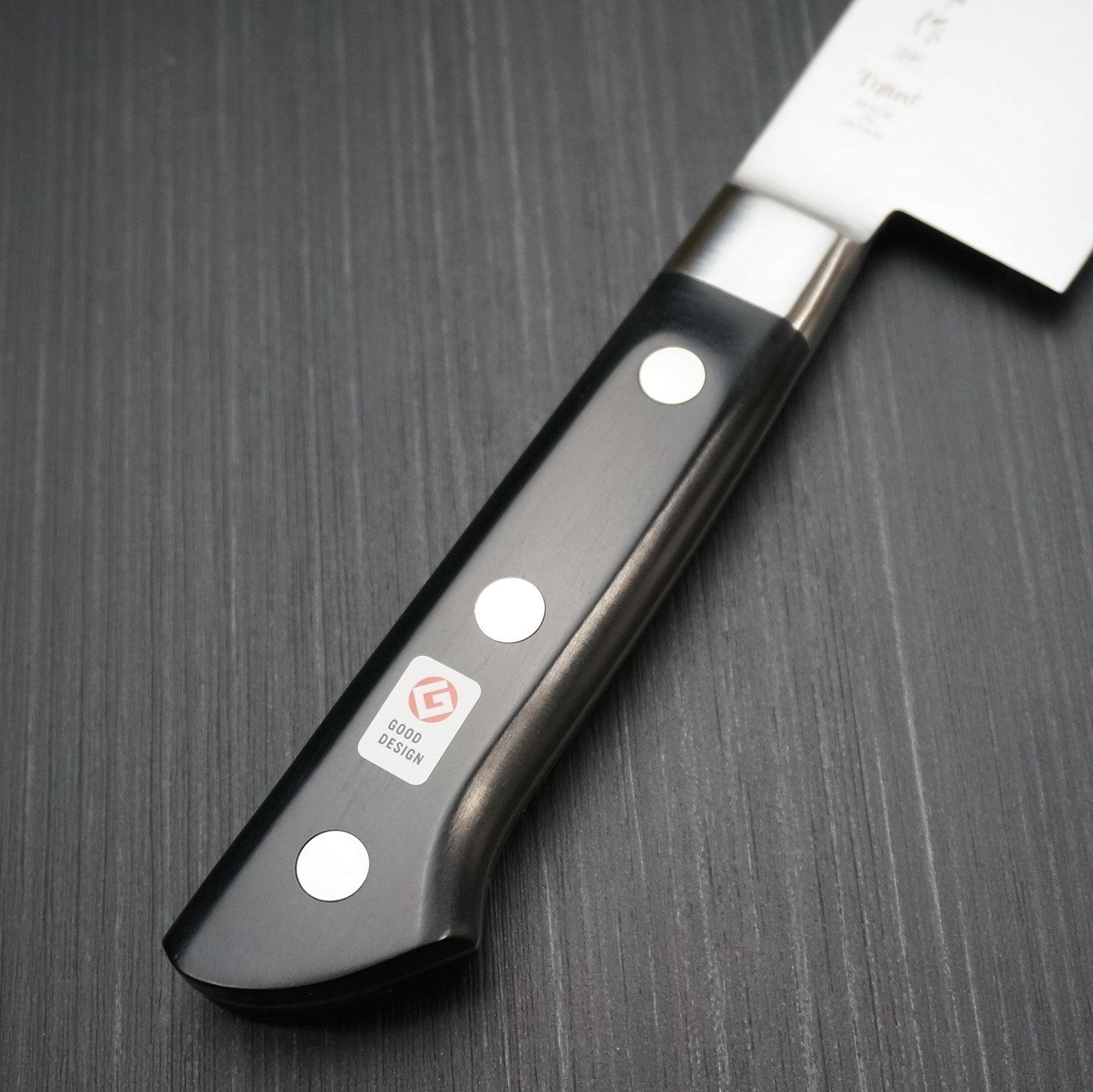 Tojiro Classic VG10 3-Layer Santoku Knife 170mm - Japanese Kitchen Knife for Precision Cutting, Slicing & Dicing - Perfect for Vegetables, Meat & Fish Preparation