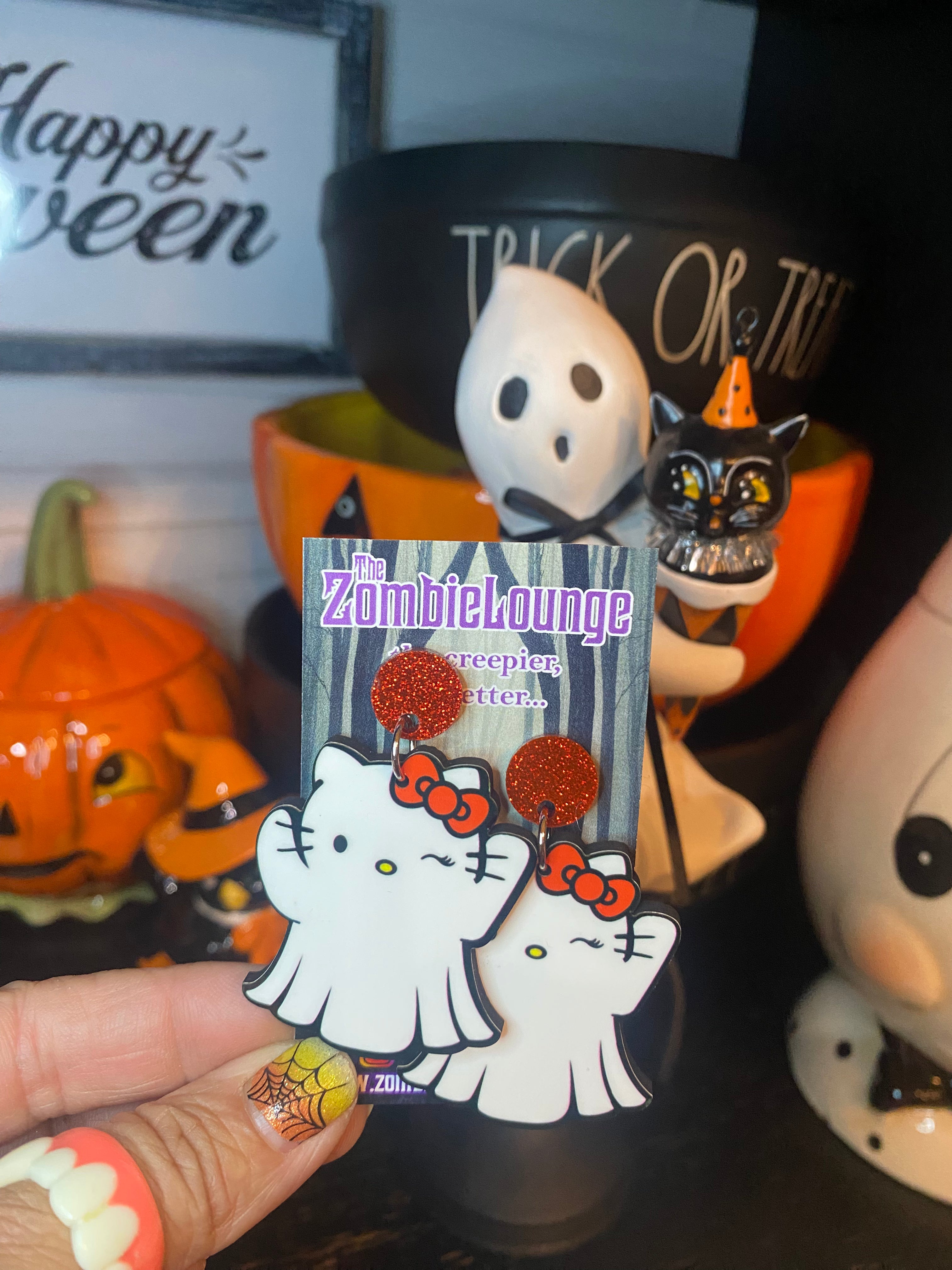 Spooky Halloween Ghost Kitty Earrings for Women - Cute Cat Earrings for Costume Parties & Cosplay - Perfect Halloween Accessories