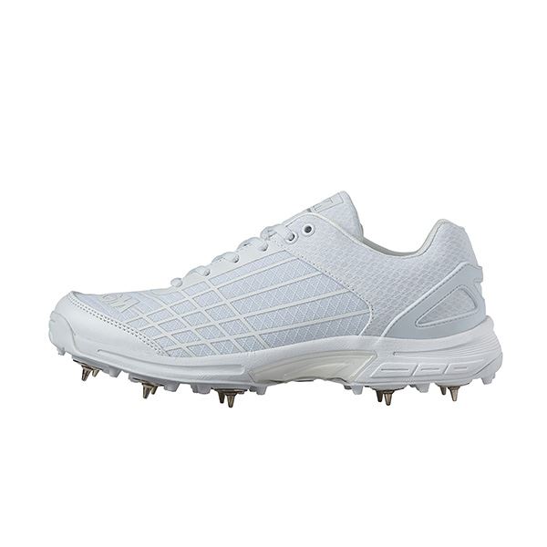 Gunn & Moore Icon Spike Cricket Shoes - Premium Cricket Footwear for Men & Women - Perfect for Professional Matches & Training Sessions