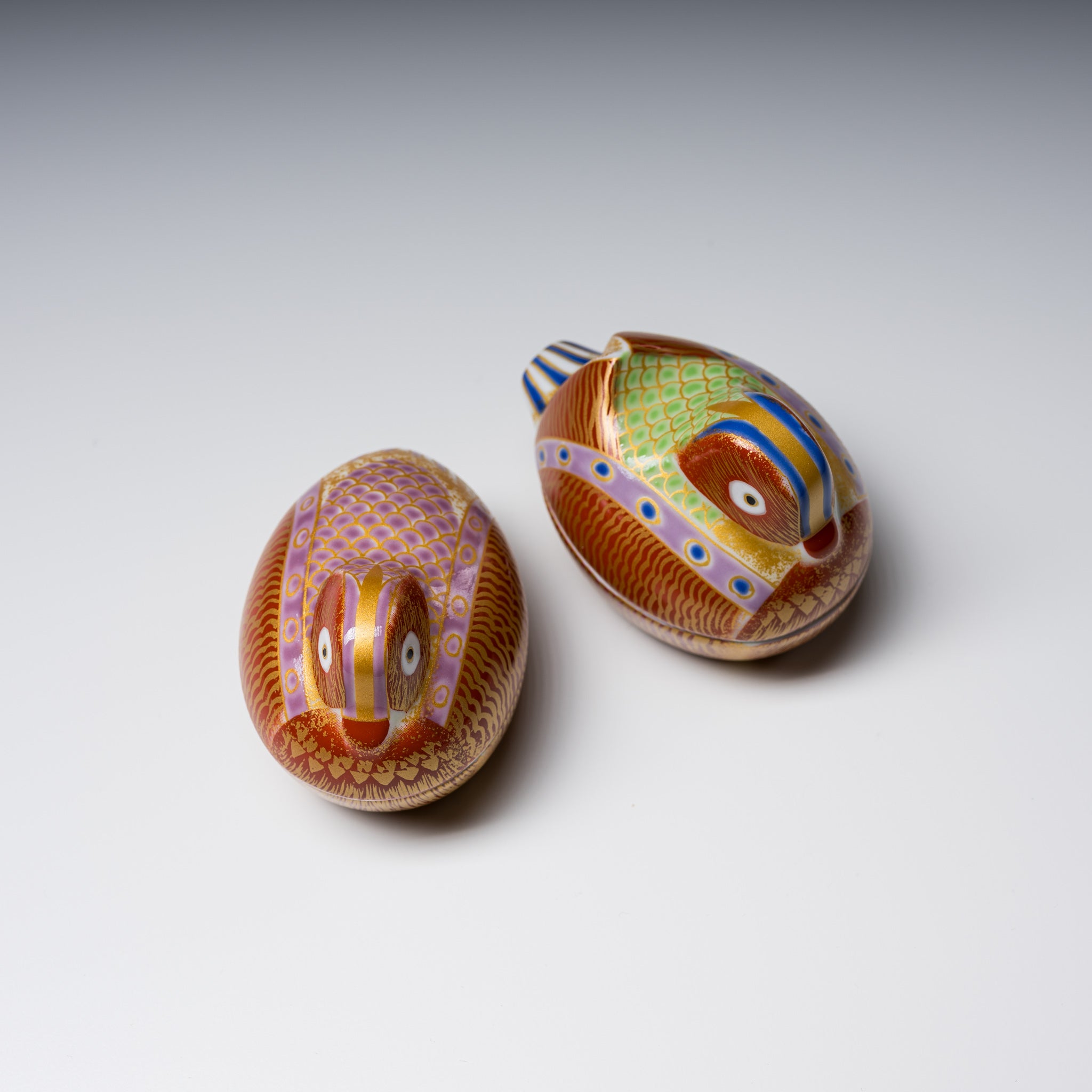 Japanese Arita Ware Mandarin Duck Condiment Container - Male (Ceramic Soy Sauce Dish for Sushi, Asian Dining & Home Decor)