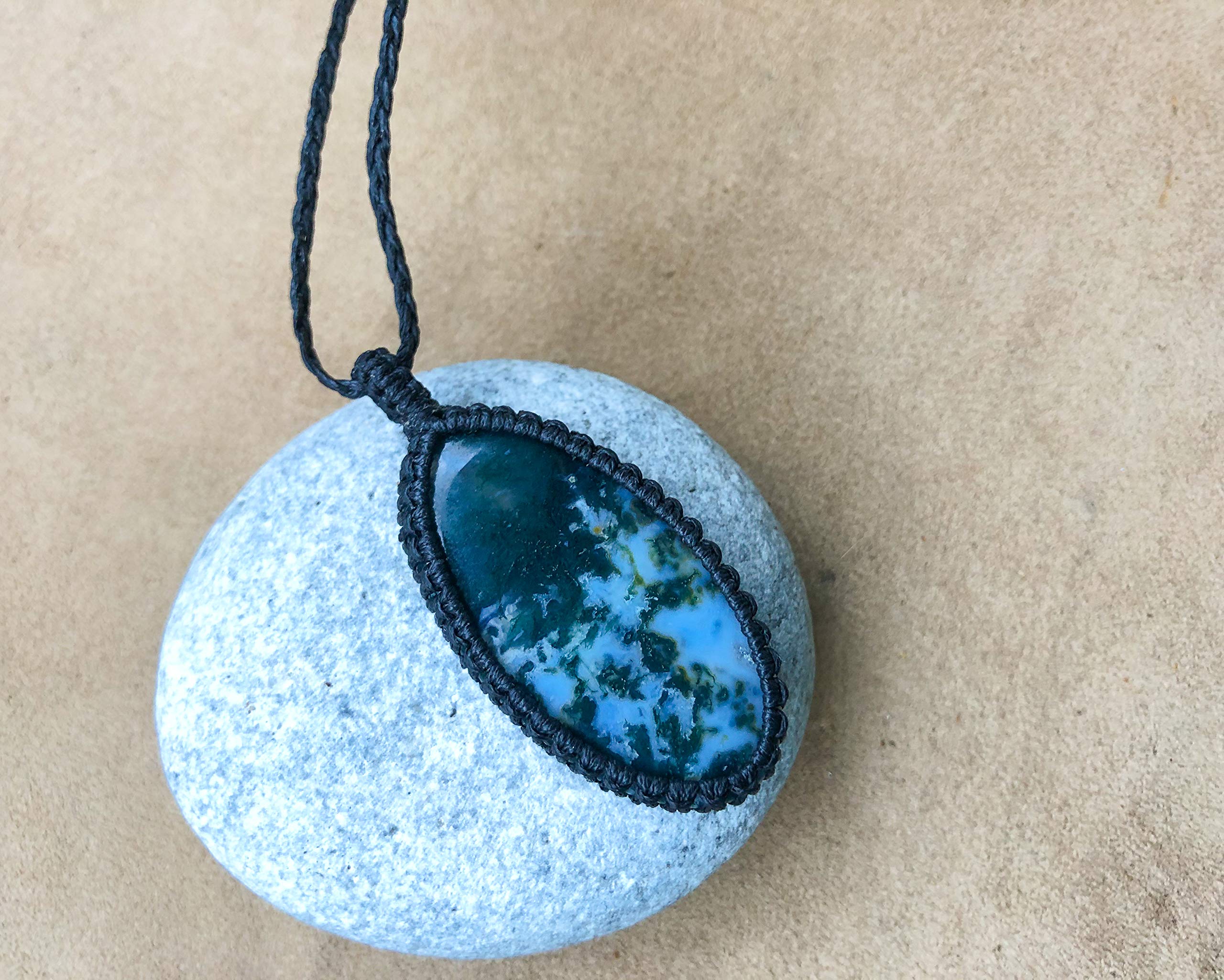 Handmade Moss Agate Macrame Necklace - Large Oval Green Stone Pendant for Women, Boho Jewelry Gift for Her, Perfect for Yoga, Meditation & Spiritual Healing