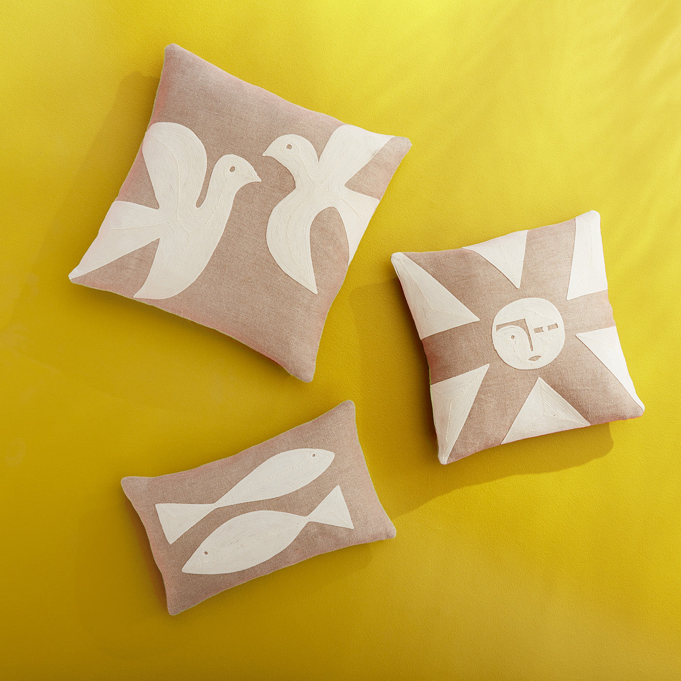 Biarritz Sun Pillow - Ultra Soft Outdoor Beach Pillow for Pool, Patio, and Travel - Perfect for Sunbathing, Lounging, and Vacation Relaxation