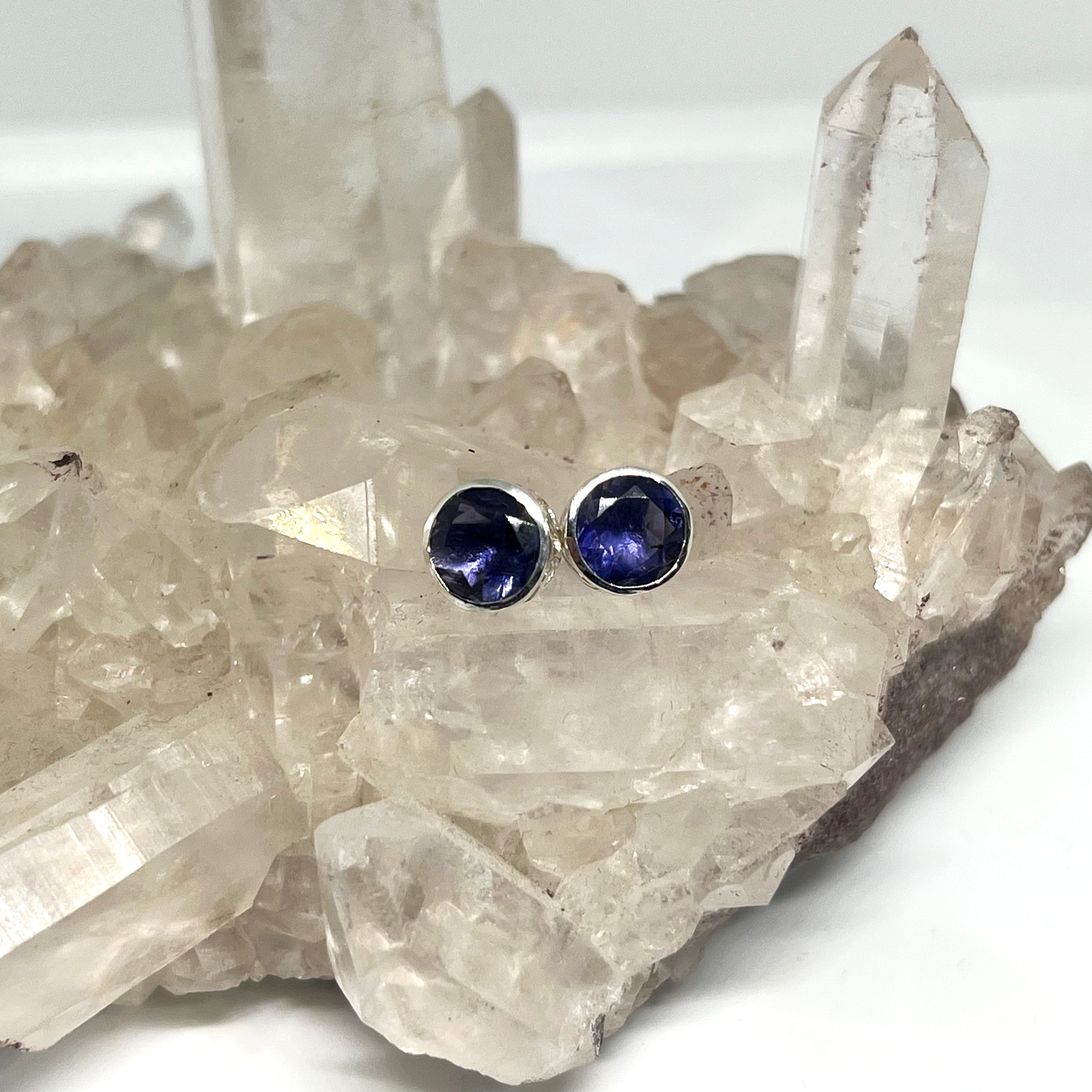 7mm Round Faceted Gemstone Stud Earrings - Decorative Bezel Set for Women, Hypoallergenic Jewelry - Perfect for Daily Wear, Parties & Special Occasions