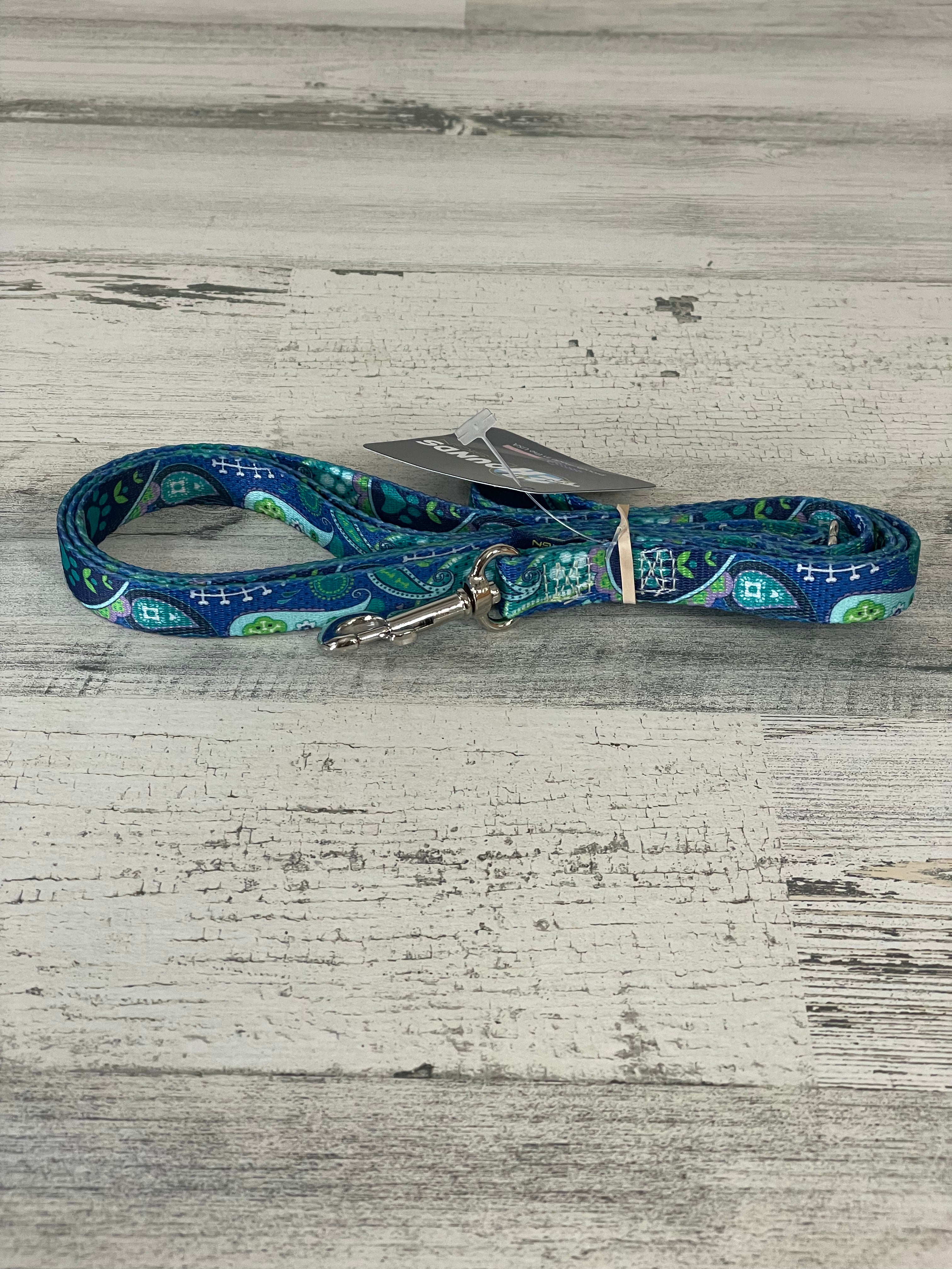 **Paw Paisley 5/8