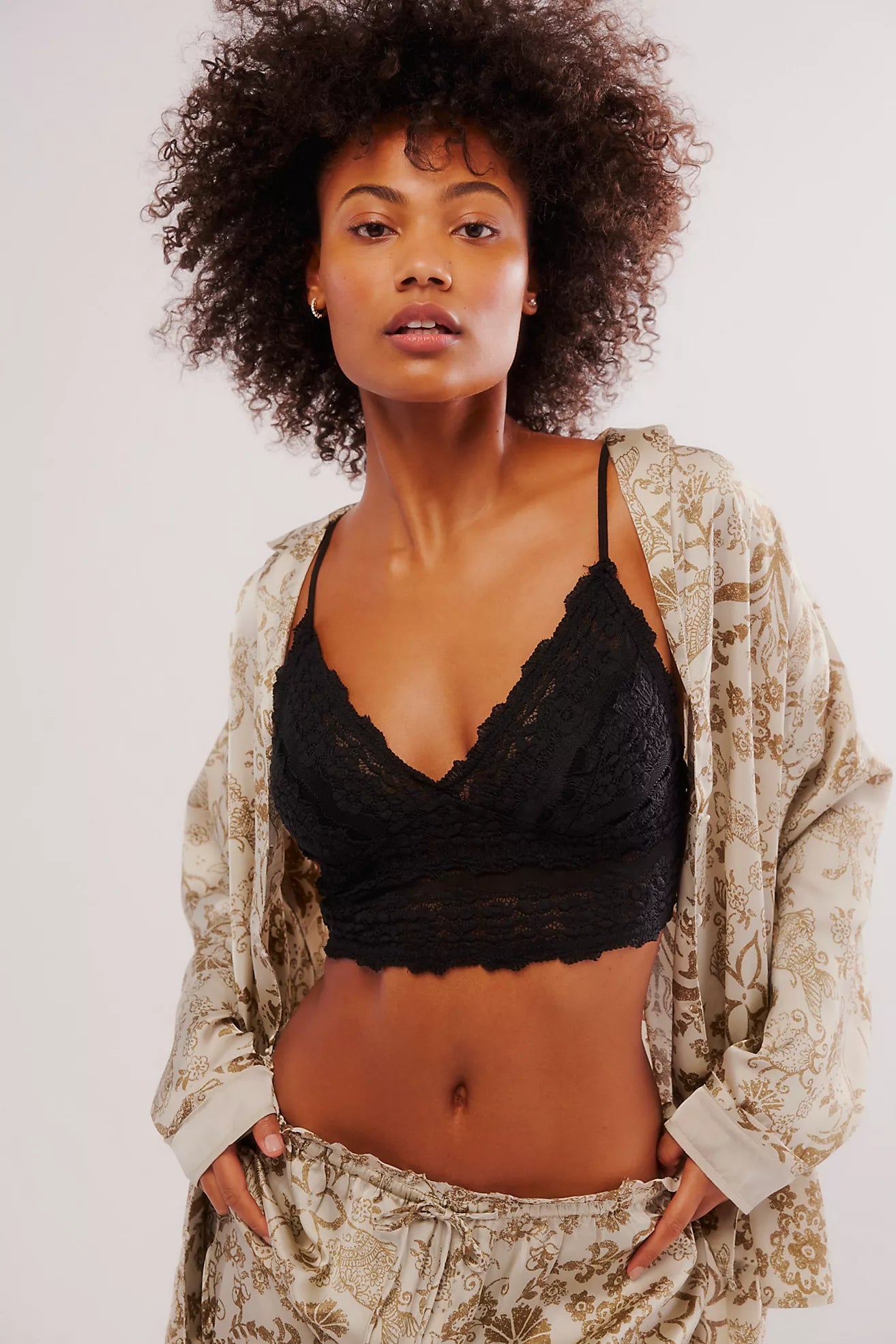 Amina Bralette - Comfortable Wireless Lace Bralette for Women in Black | Perfect for Yoga, Lounge & Everyday Wear