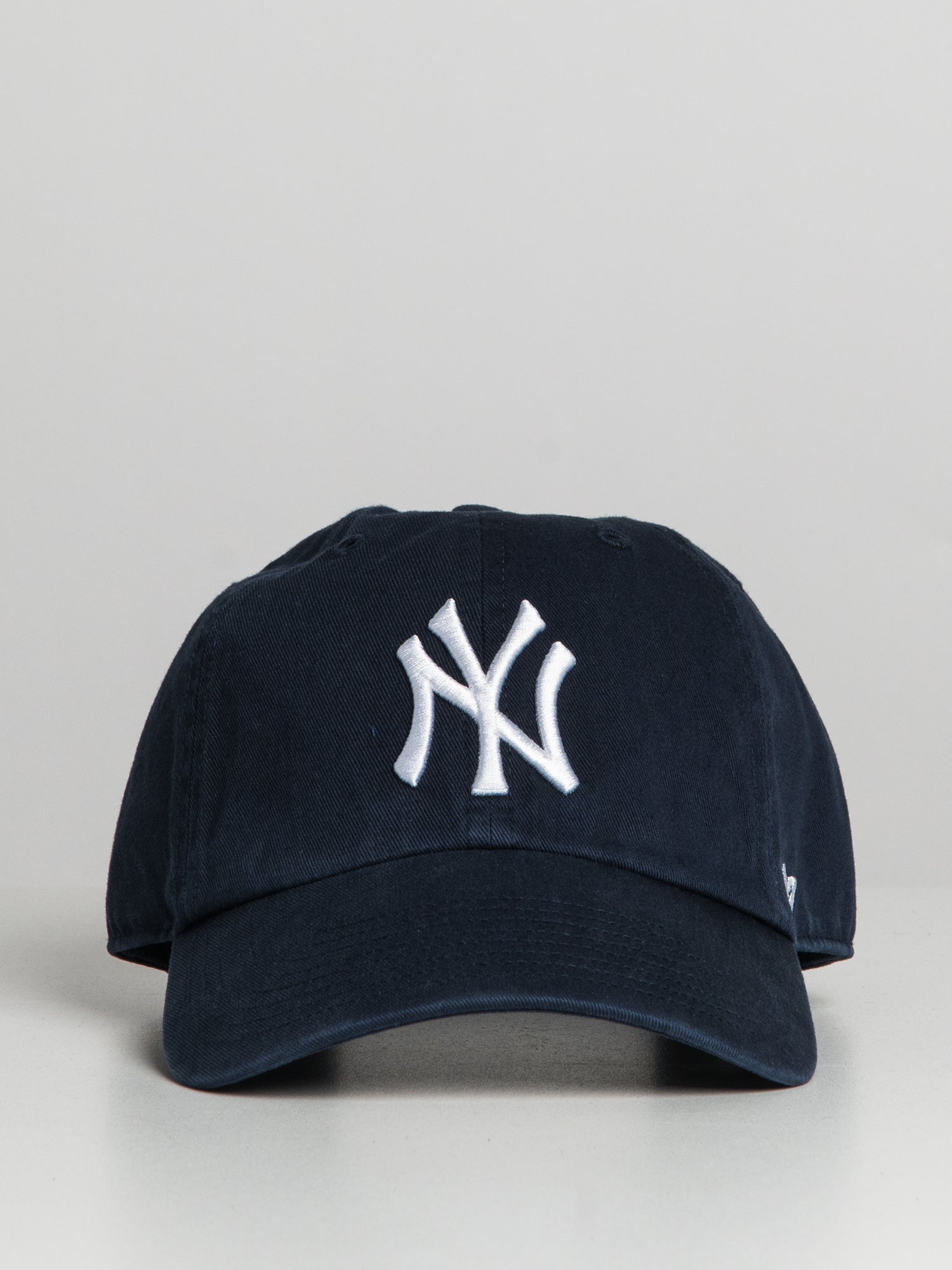 New York Yankees 47 Brand Clean Up Adjustable Hat - Official MLB Baseball Cap for Men & Women - Perfect for Games, Streetwear & Casual Outfits
