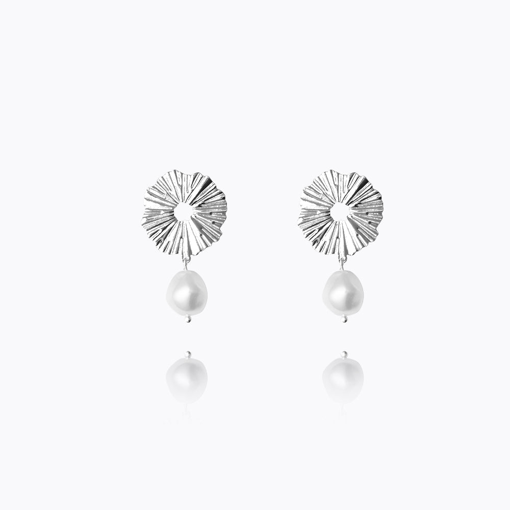 Vassia Pearl Earrings - Elegant Freshwater Pearl Stud Earrings for Women, Perfect for Weddings, Parties & Everyday Wear