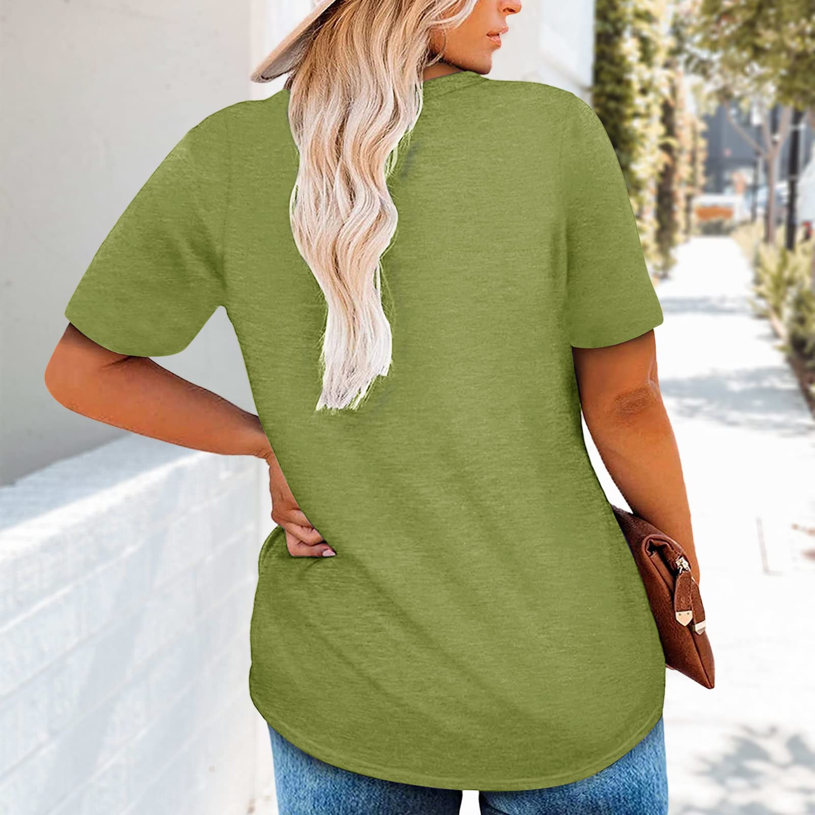 HDLTE Women's Plus Size Casual Short Sleeve Graphic Tee Shirts - Oversized Comfort Fit Tops for Everyday Wear, Street Style & Lounge Outfits