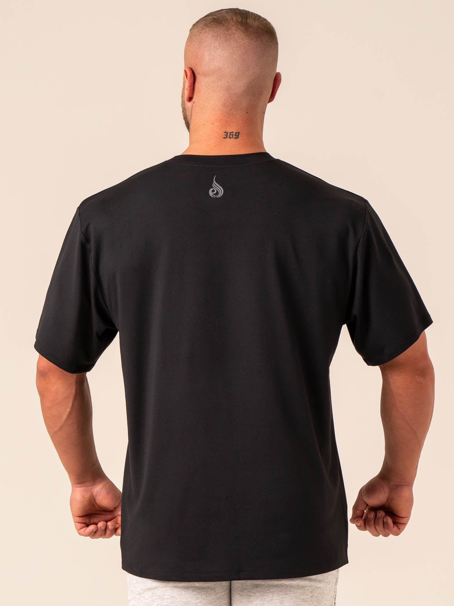 Soft Tech Oversized T-Shirt for Men & Women - Comfortable Black Cotton Tee for Casual Wear, Street Style & Lounge