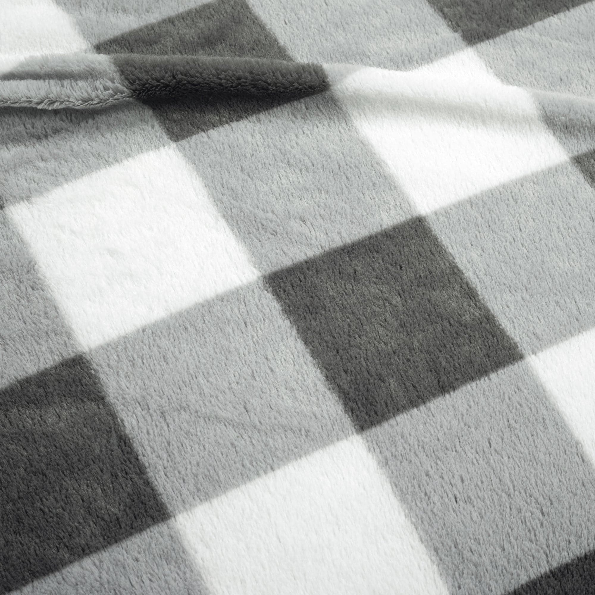 Plaid Ultra Soft Faux Fur All Season Comforter Set - Queen Size Bedding with Pillow Shams - Cozy Winter & Lightweight Summer Comforter for Bedroom, Guest Room, Dorm