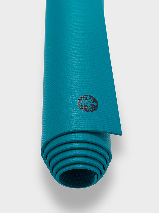 Manduka PROlite Standard 71 Yoga Mat 4.7mm - Premium Non-Slip Yoga Mat for Home & Studio Workouts - Ideal for Hot Yoga, Pilates & Meditation Practice