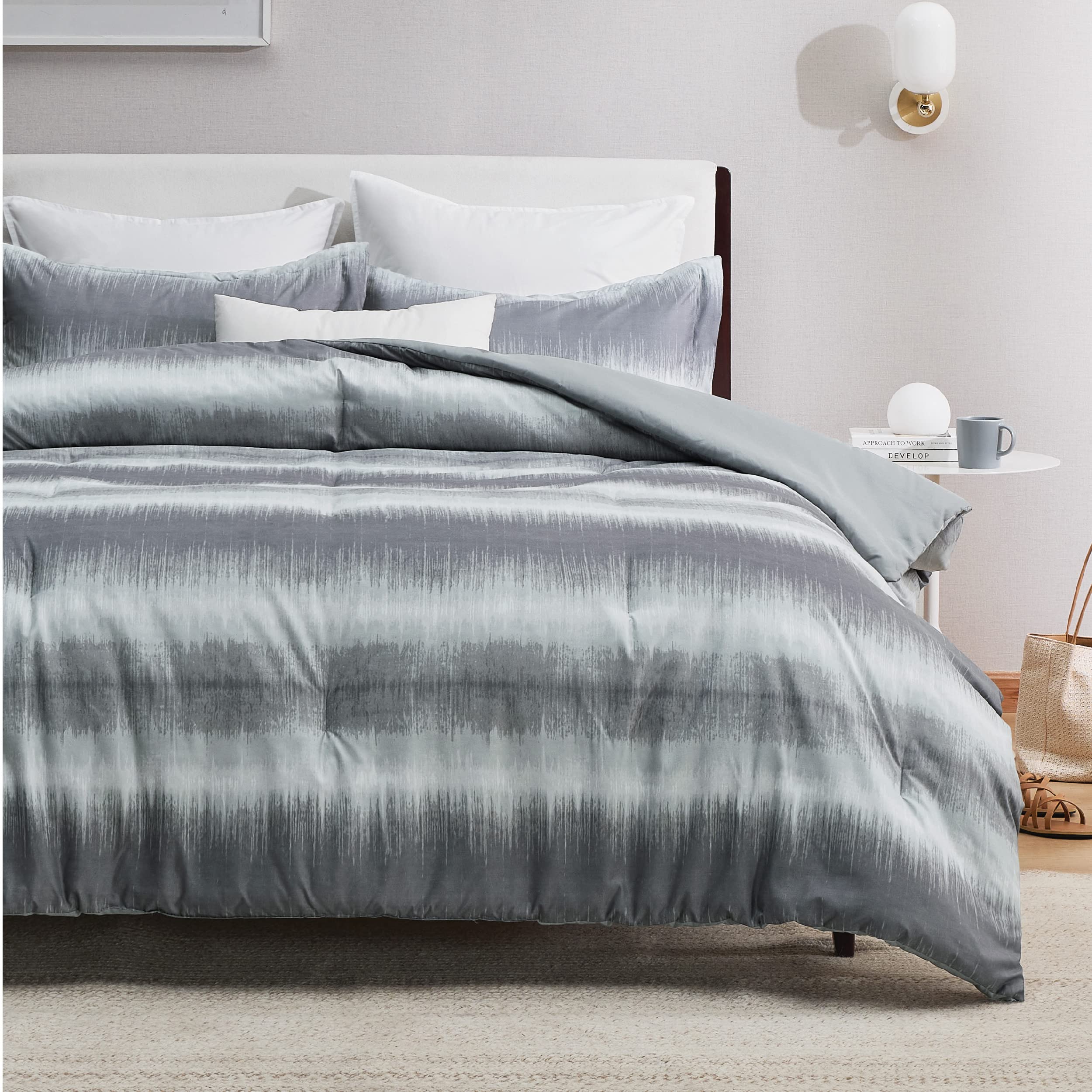 Bedsure Queen Size Stripe Comforter Set - Soft Down Alternative All Seasons Bedding, 3 Piece Set (88x88 Inches, Grey) for Cozy Home, Guest Room & Dorm Comfort