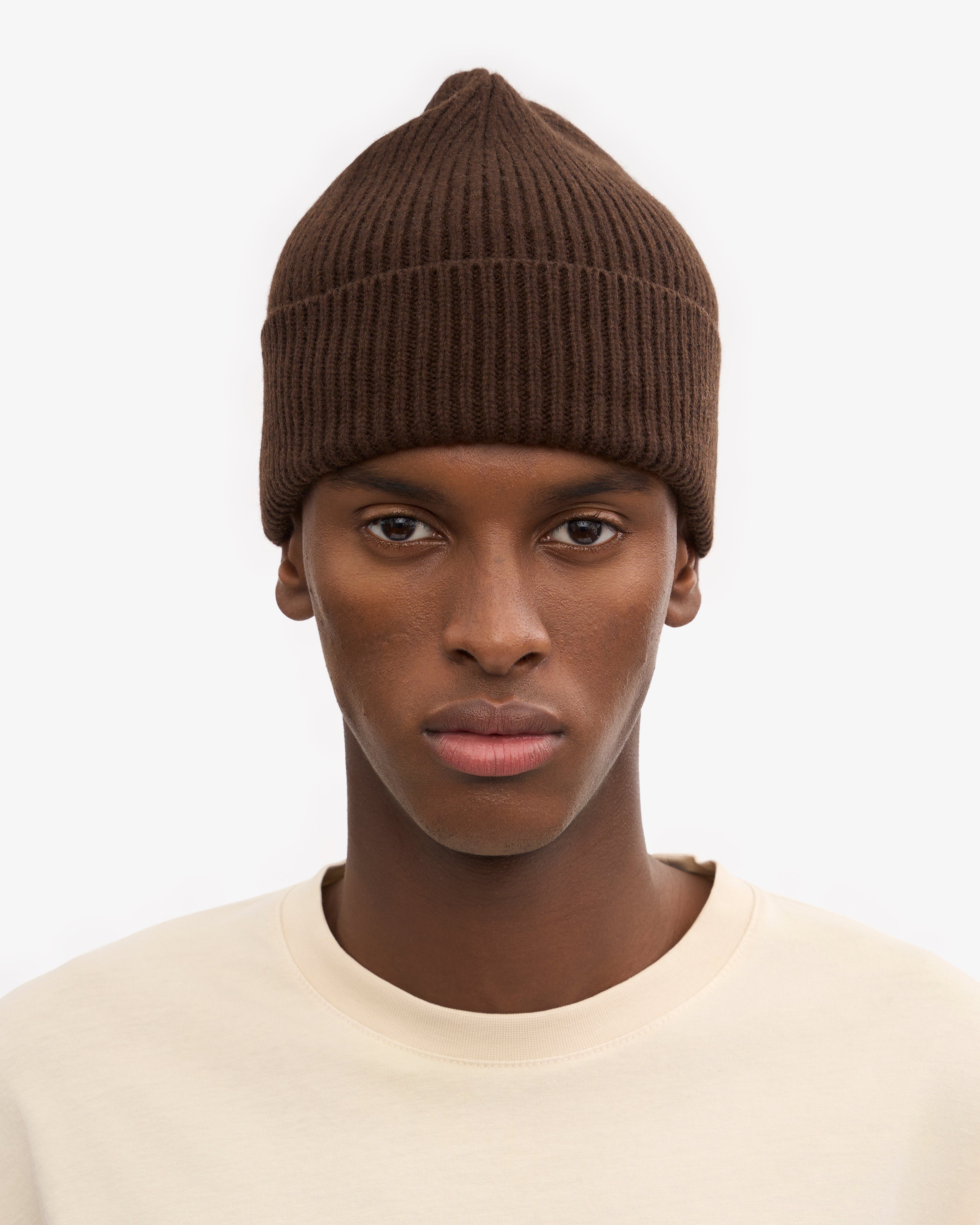 Premium Merino Wool Beanie for Men & Women - Soft Warm Winter Hat in Coffee Brown - Perfect for Skiing, Hiking & Outdoor Activities