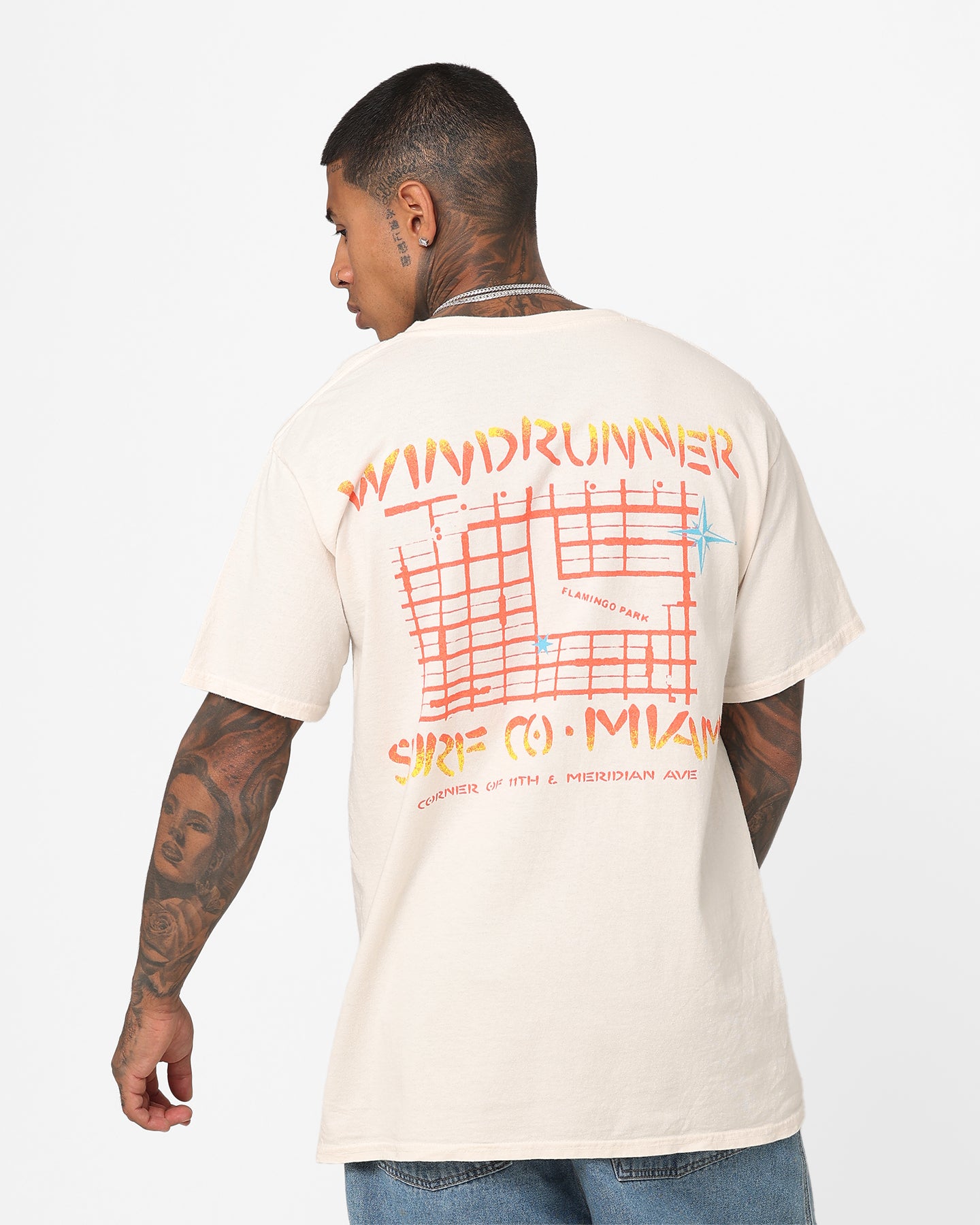 Vintage American Thrift Windrunner T-Shirt - Off White Retro Style | Casual Wear & Street Fashion Outfit
