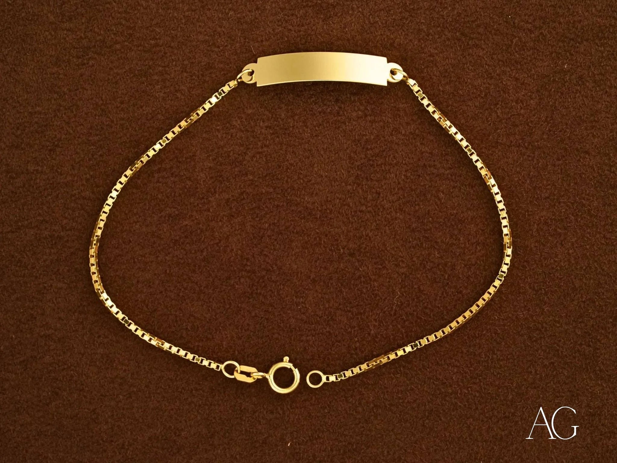 18K Solid Gold Kids Bracelet with ID Plate - Elegant, Customizable Name Bracelet for Toddlers & Children - Perfect for Birthdays, Christenings & Special Gifts