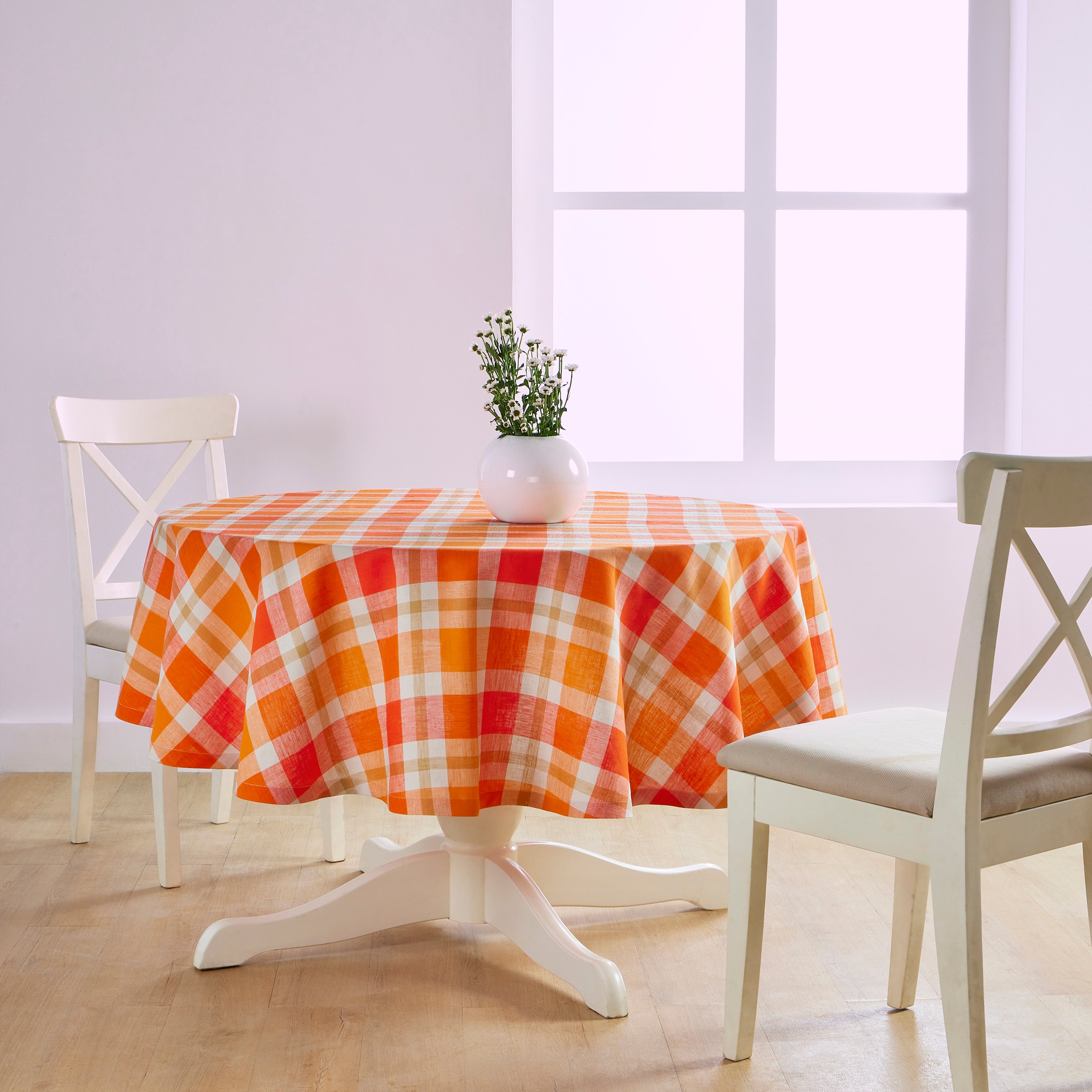 Buffalo Check Round Tablecloth for Fall - Red and Black Plaid Table Cover for Dining Room, Kitchen, Thanksgiving & Holiday Decor