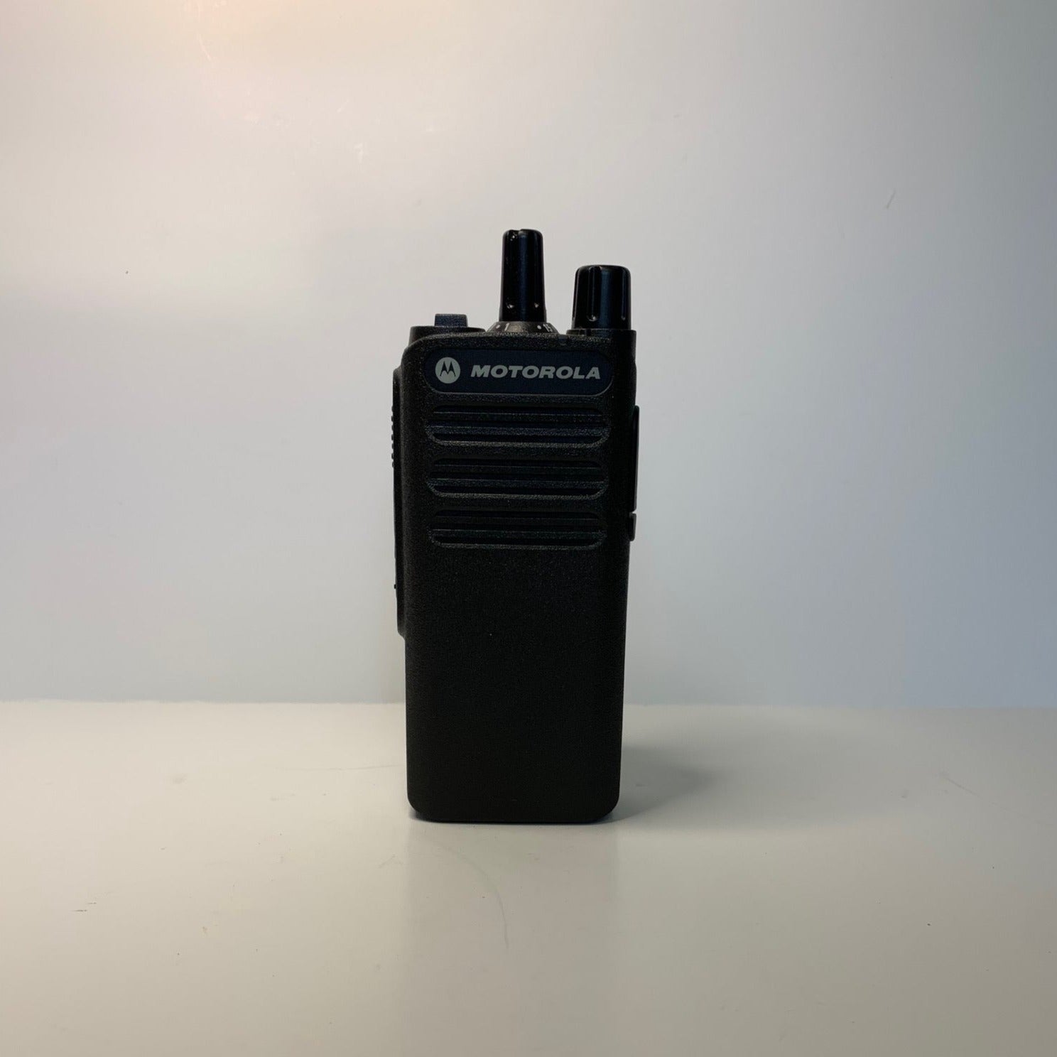 Motorola CP100D UHF Digital Two-Way Radio - AAH87YDC9JA2AN Model for Business & Outdoor Communication | Perfect for Construction, Security & Emergency Teams