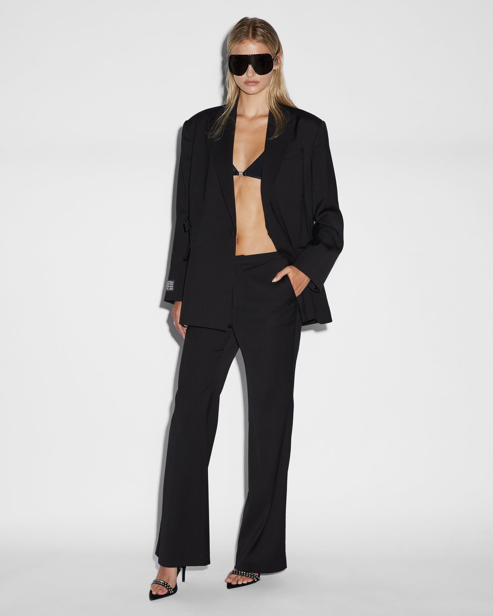 ULTIMATE BLAZER BLACK - Stylish Men's Blazer Jacket for Business & Formal Occasions | Perfect for Office, Weddings & Special Events