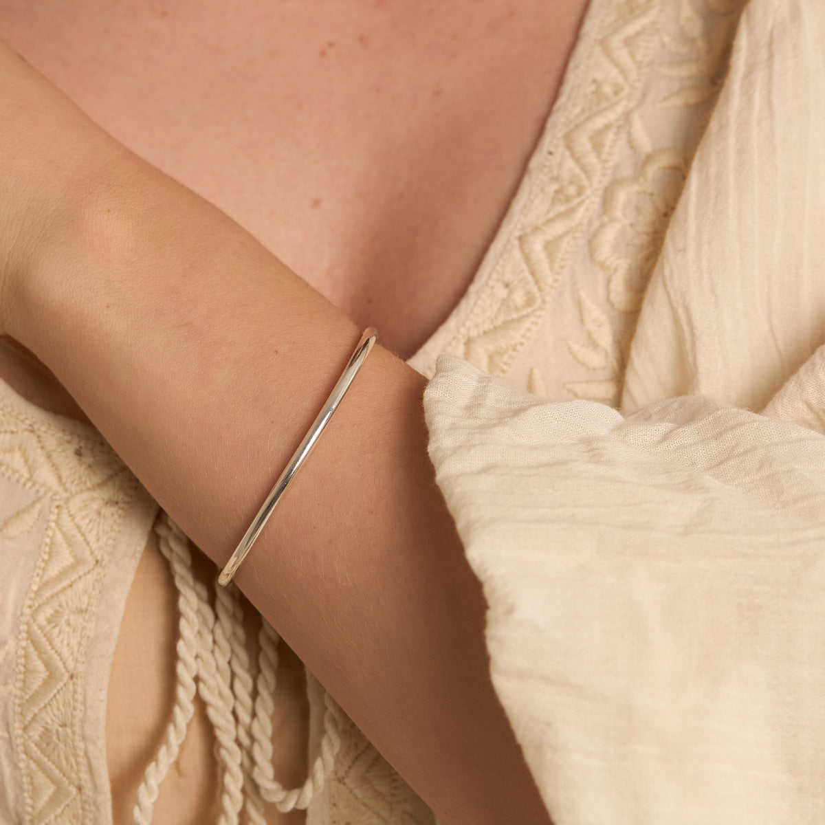 Eternal Cuff - Elegant Stainless Steel Bangle Bracelet for Women | Perfect for Everyday Wear, Gifts & Special Occasions