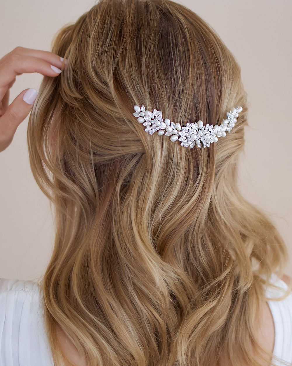 Elle Pearl Bridal Comb - Elegant Crystal Hair Accessory for Weddings, Prom & Special Occasions | Perfect for Brides, Bridesmaids & Formal Events