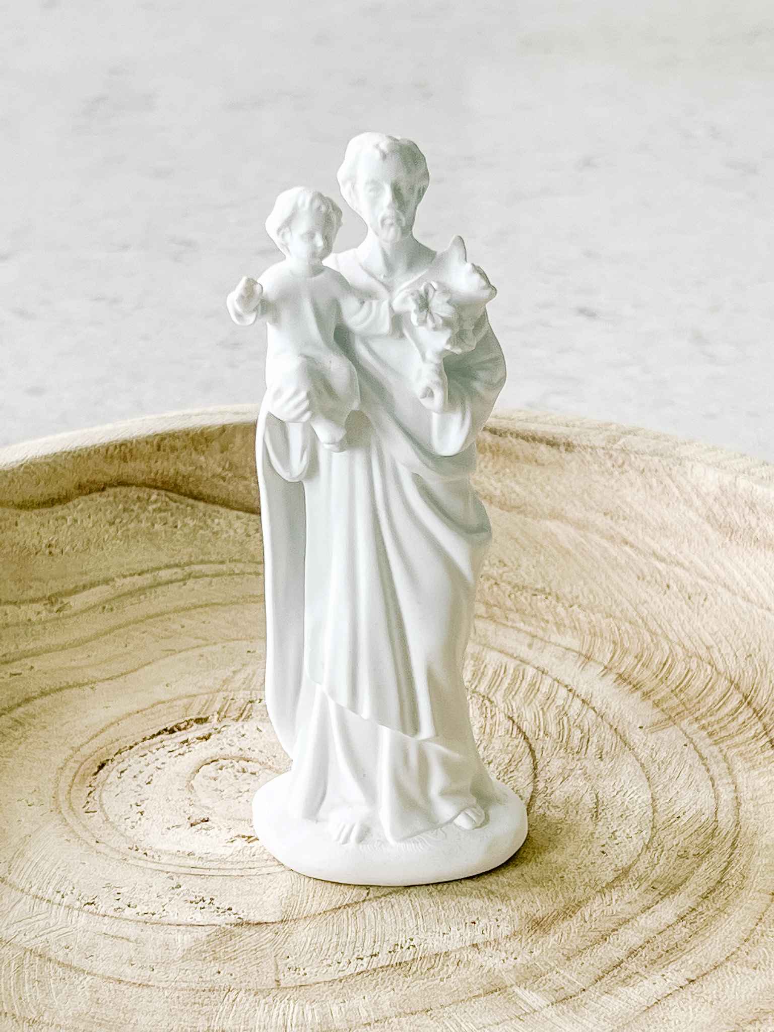 Saint Joseph Statue - Patron Saint of Workers & Families - Religious Home Decor for Catholic Gifts, Prayer Altar & Garden Statuary