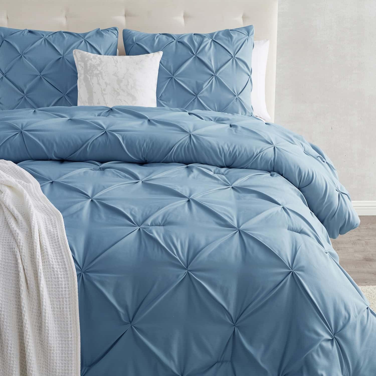 Nestl Blue Heaven Queen Size Duvet Cover Set - 3 Piece Pintuck Duvet Cover with Button Closure, Double Brushed Fabric, 90x90 Inches & 2 Pillow Shams | Soft & Breathable Bedding for Cozy Nights, Guest Room Decor, Luxury Hotel Style Bedroom Upgrade