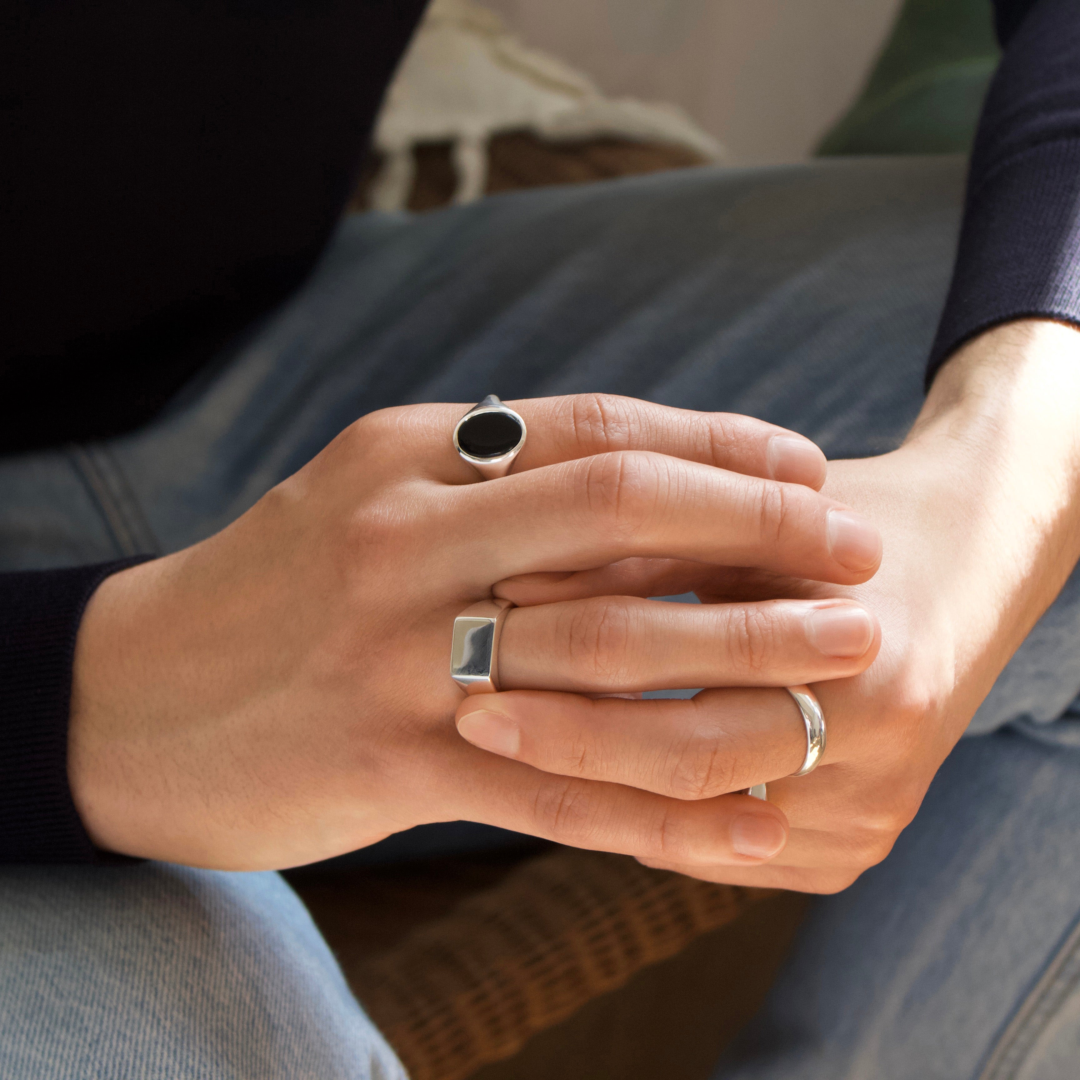 Onyx Oval Signet Ring for Men - Classic & Elegant Jewelry for Everyday Wear, Gifts & Special Occasions