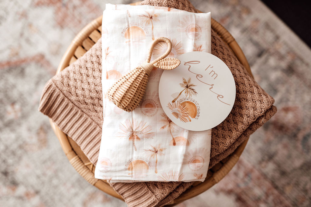 Snuggle Hunny Reversible Milestone Baby Cards - Paradise & Sunset Gold Design for Newborn Photography, Baby Shower Gifts & First Year Memories