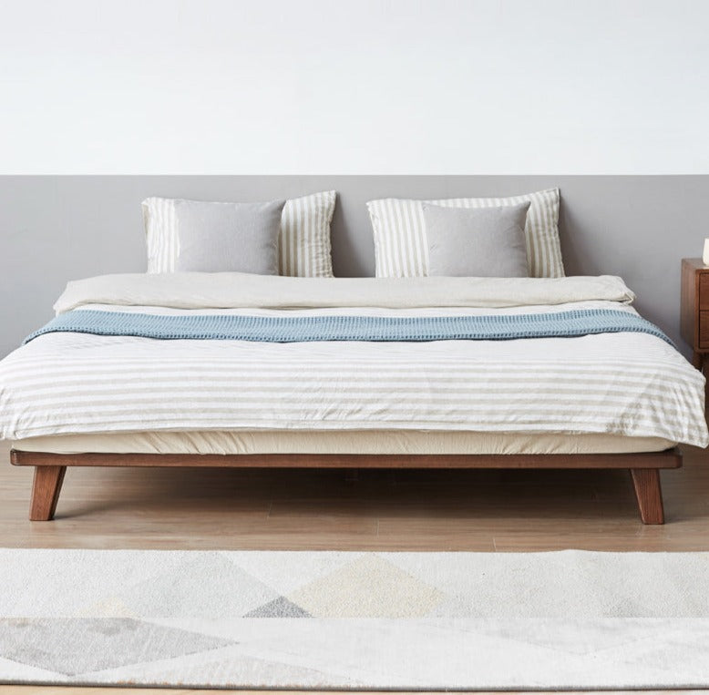 Solid Oak Wood Platform Bed Frame - No Headboard - Queen Size - Modern Minimalist Bedroom Furniture for Small Spaces & Apartments