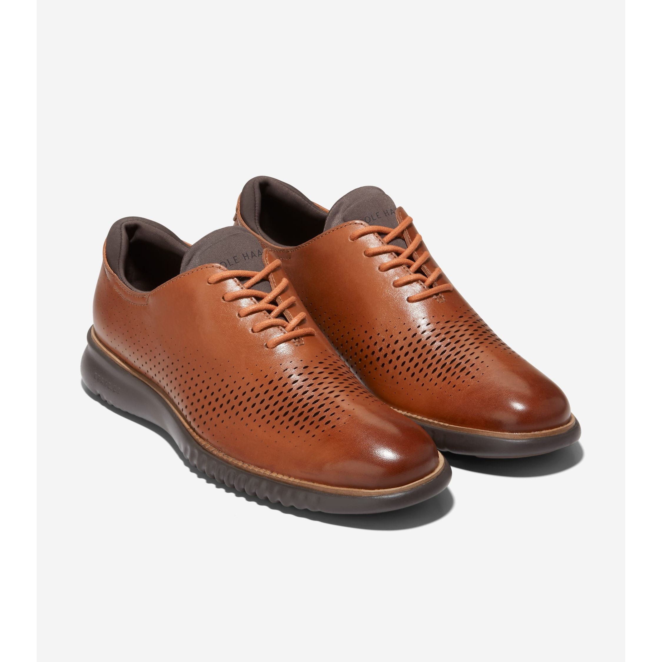 Cole Haan Men's 2.ZERØGRAND Laser Wingtip Oxford Dress Shoes in British Tan Java - Comfortable Business Casual & Office Wear for Professionals