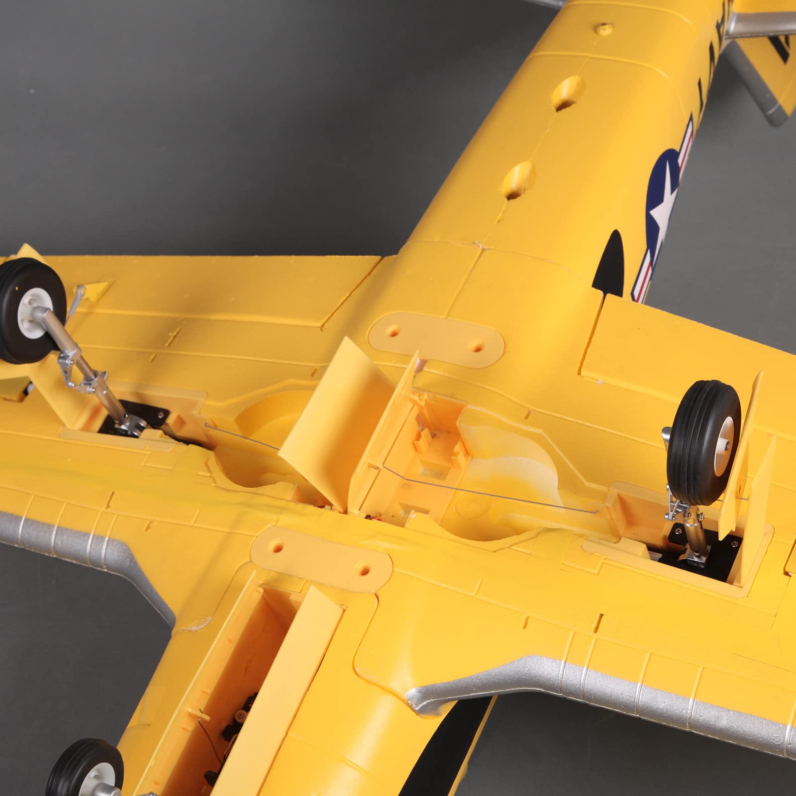 FMS T-28D Trojan V4 1400mm (55.1
