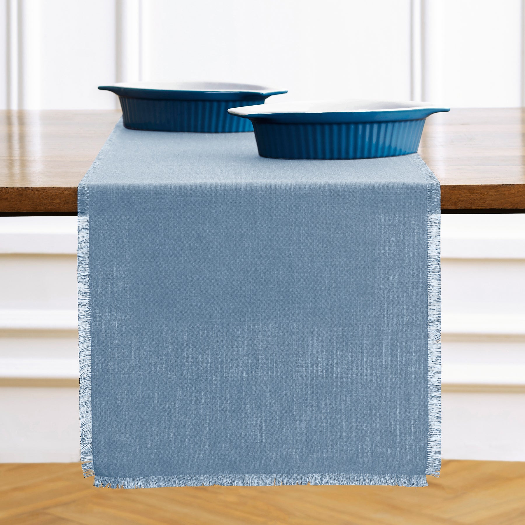 Elegant Fringe Table Runner for Dining Room Decor - Perfect for Weddings, Parties, and Home Decoration