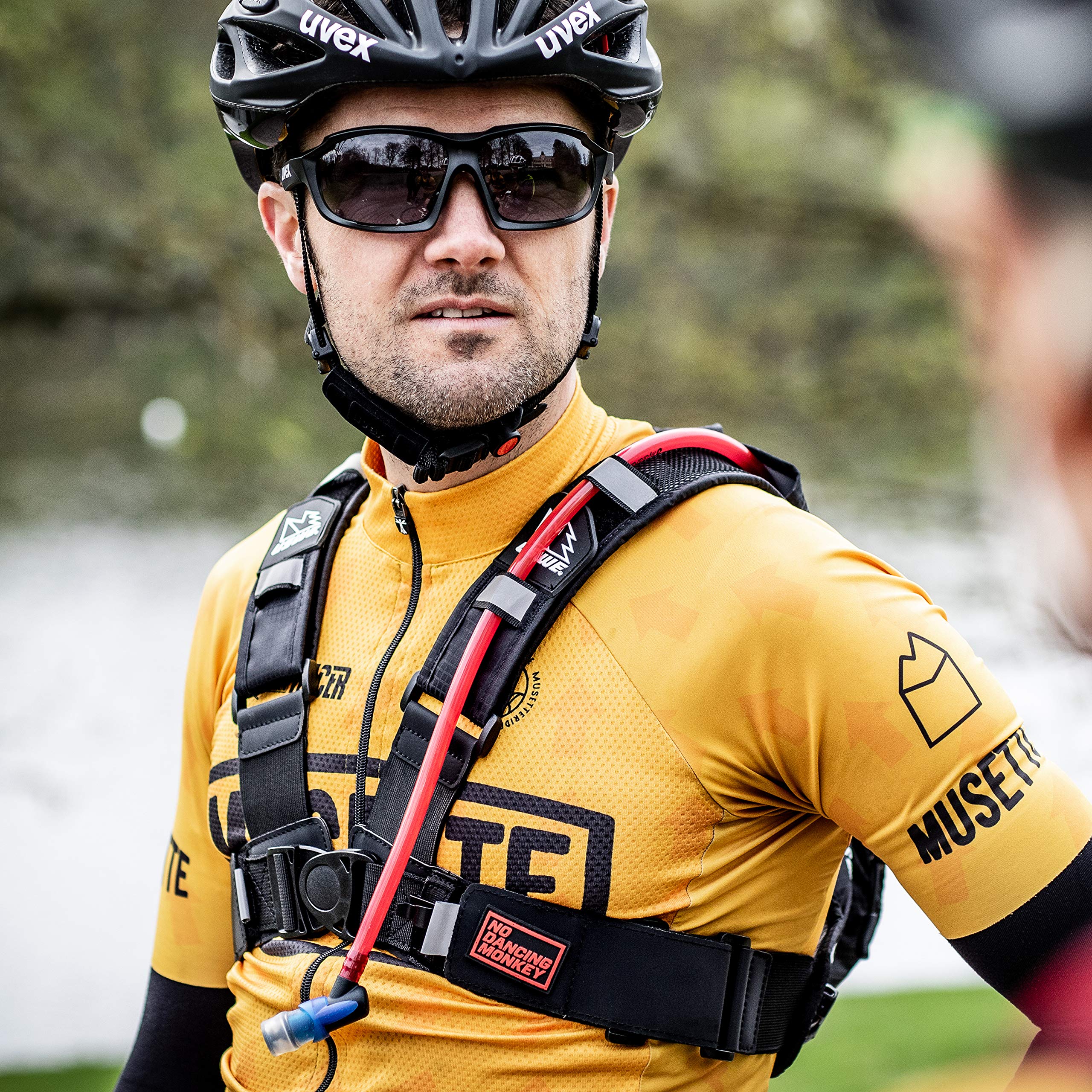 USWE Outlander Hydration Pack with 2L Water Bladder - Lightweight Hydration Backpack for Cycling, Mountain Biking, Hiking & Trail Running - Perfect for Outdoor Adventures & Sports Activities