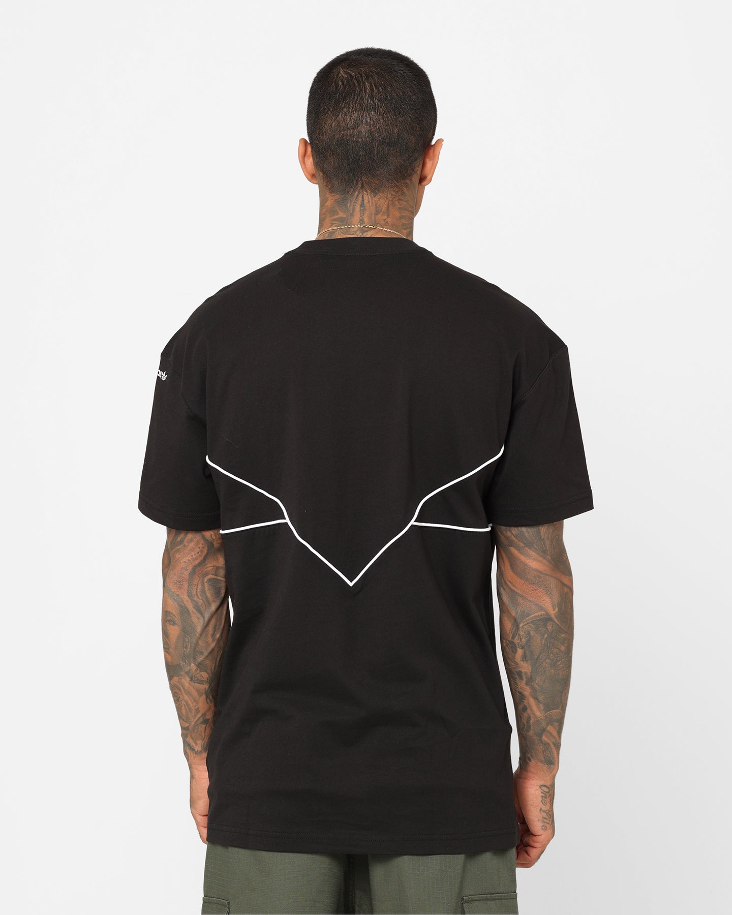 Adidas Originals Classic T-Shirt for Men - Black Cotton Crewneck Tee - Casual Wear, Gym, Street Style