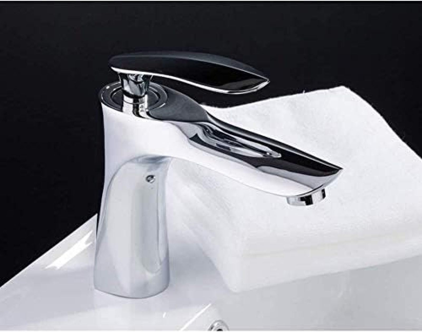 CRJUS Chrome Kitchen Tap - Hot and Cold Water Faucet Mixer for Modern Kitchens and Bathrooms | Durable and Stylish Design for Everyday Use