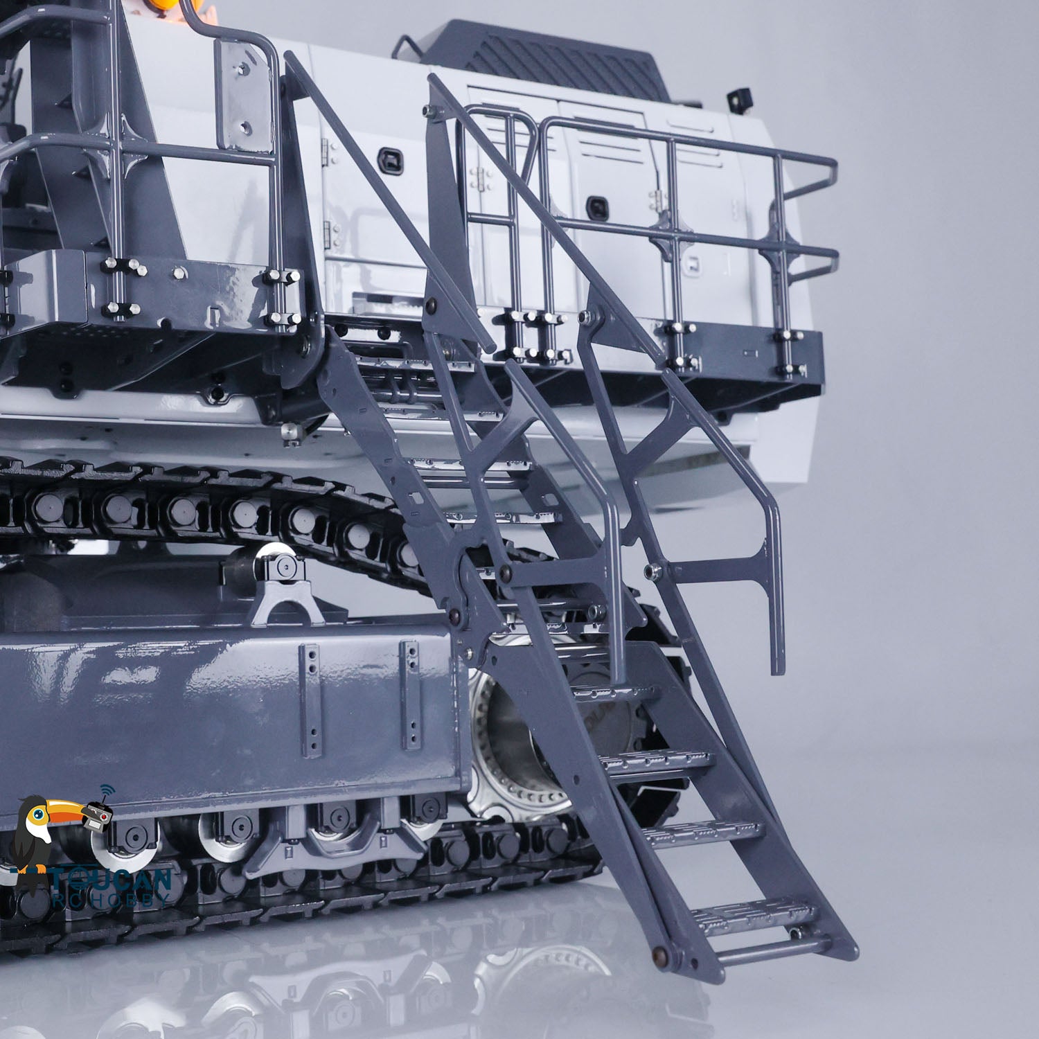 LESU RC Hydraulic Excavator 9150 - 1/14 Scale Remote Controlled Digger Truck with Forward Shovel | Ready-to-Run Hobby Model for Construction Enthusiasts | Perfect for Backyard Digging, Sandbox Play & RC Construction Site Simulation