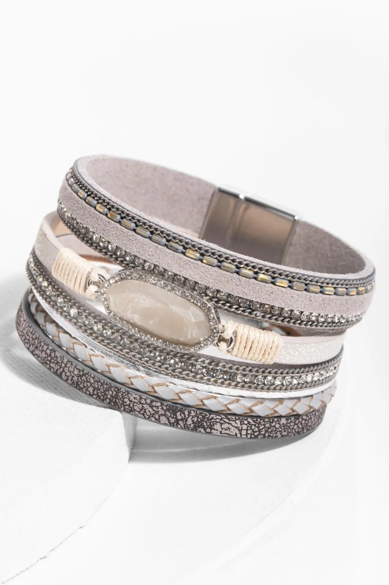 Reno Genuine Leather Bracelet for Men & Women - Stylish Handmade Adjustable Wristband - Perfect for Casual Wear, Gifts & Everyday Fashion Accessories