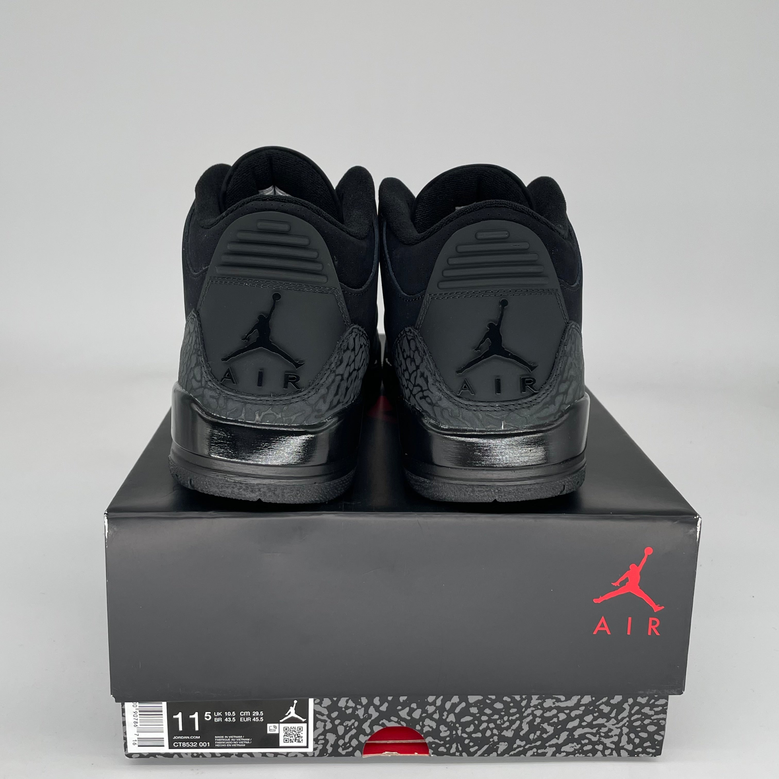 AIR JORDAN 3 Retro 'Black Cat' Men's Basketball Shoes Size 11.5 - Style CT8532-001 | Perfect for Streetwear & Sneaker Collectors