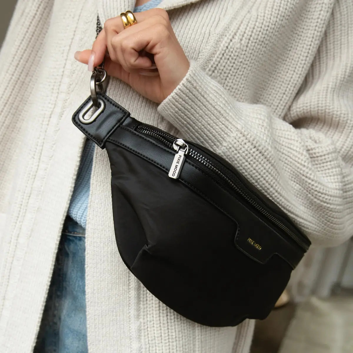 Stylish Brooklyn Crossbody Bag for Women - Fashionable & Durable Leather Shoulder Purse - Perfect for Travel, Shopping & Everyday Use